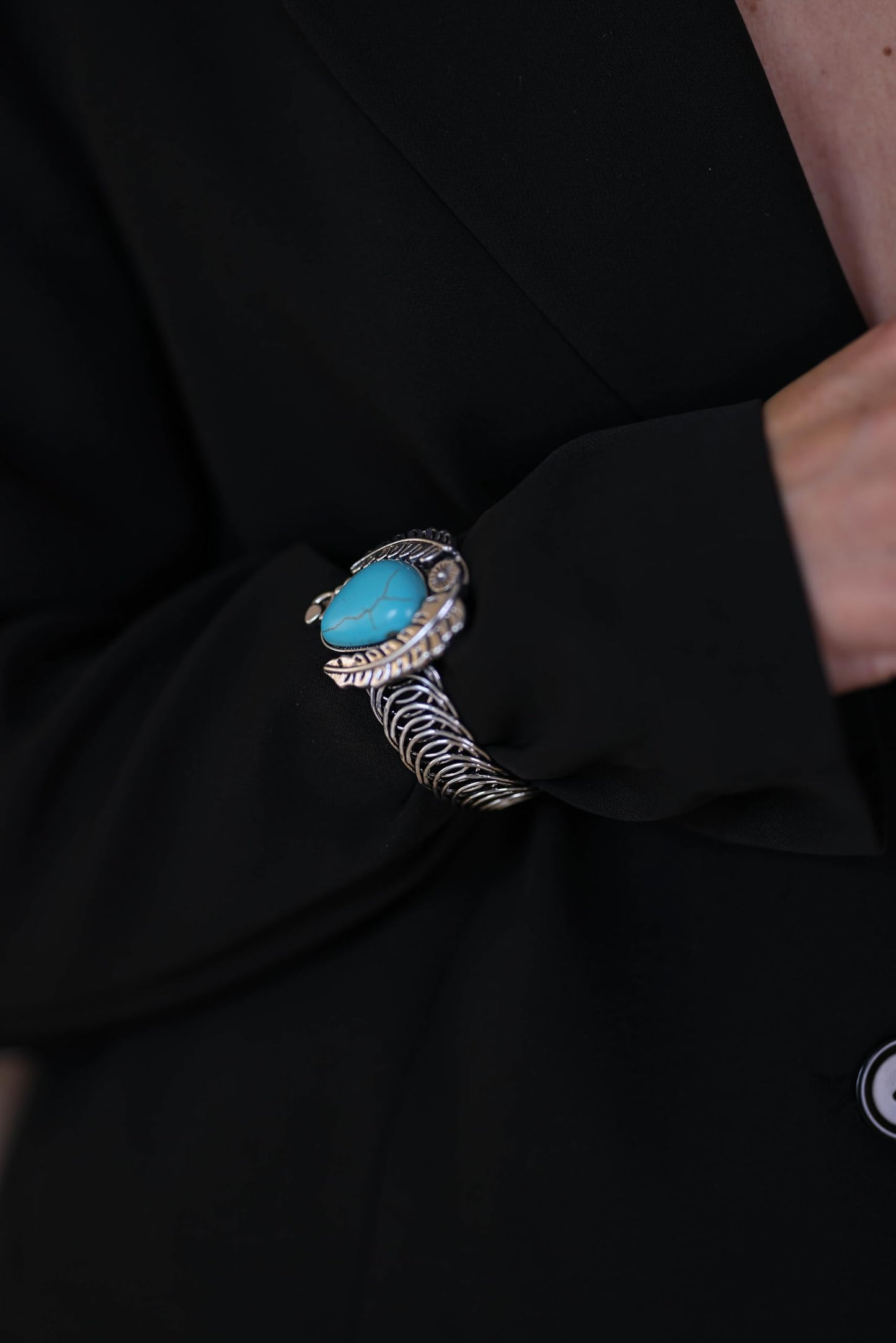 Montana West Rustic Couture Western Turquoise Cuff Bangle Bracelet Bohemian Vintage Elastic for Women Cowgirl RCW-1007TQ, Medium