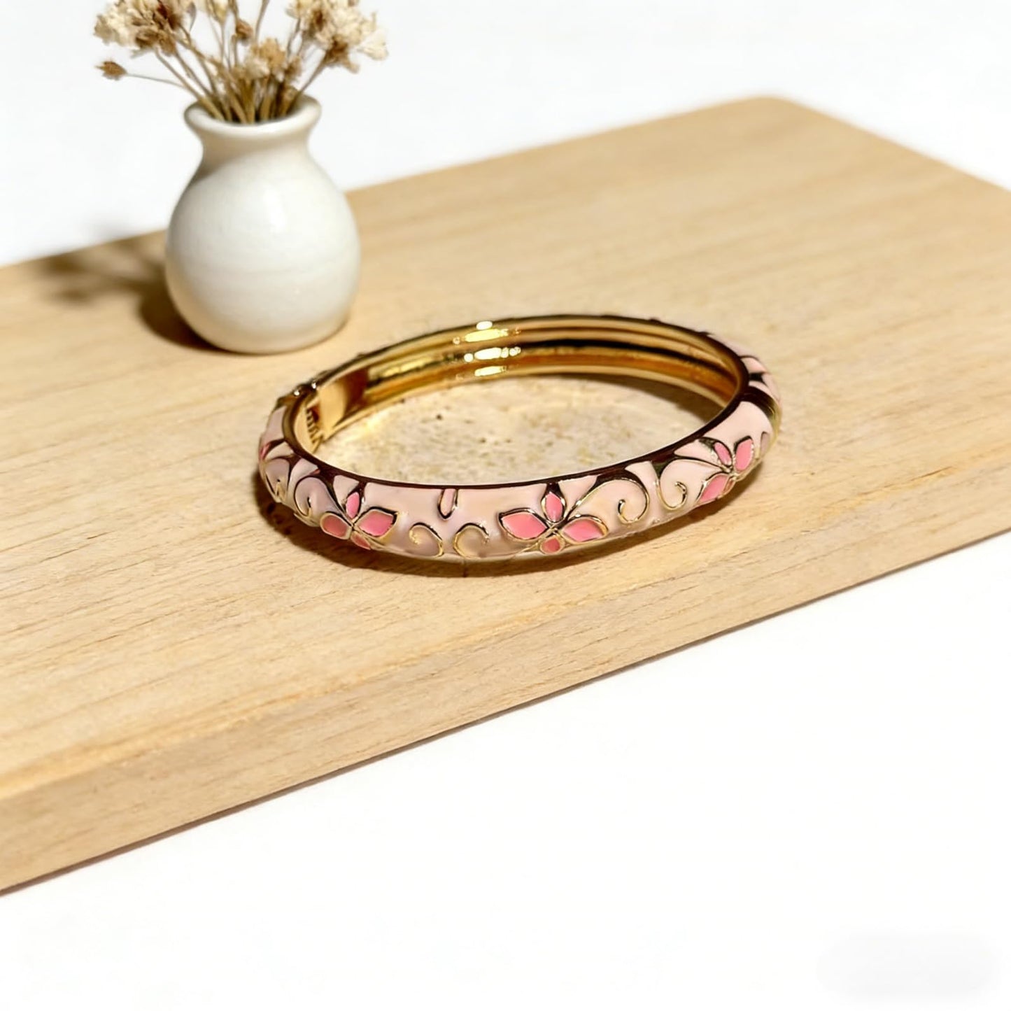 MQCEHTI Vintage Flower Cloisonne Bangle Bracelet for Women, Enamel Chunky Gold Plated Bracelets Jewelry Gifts (Pink Pink Flower)