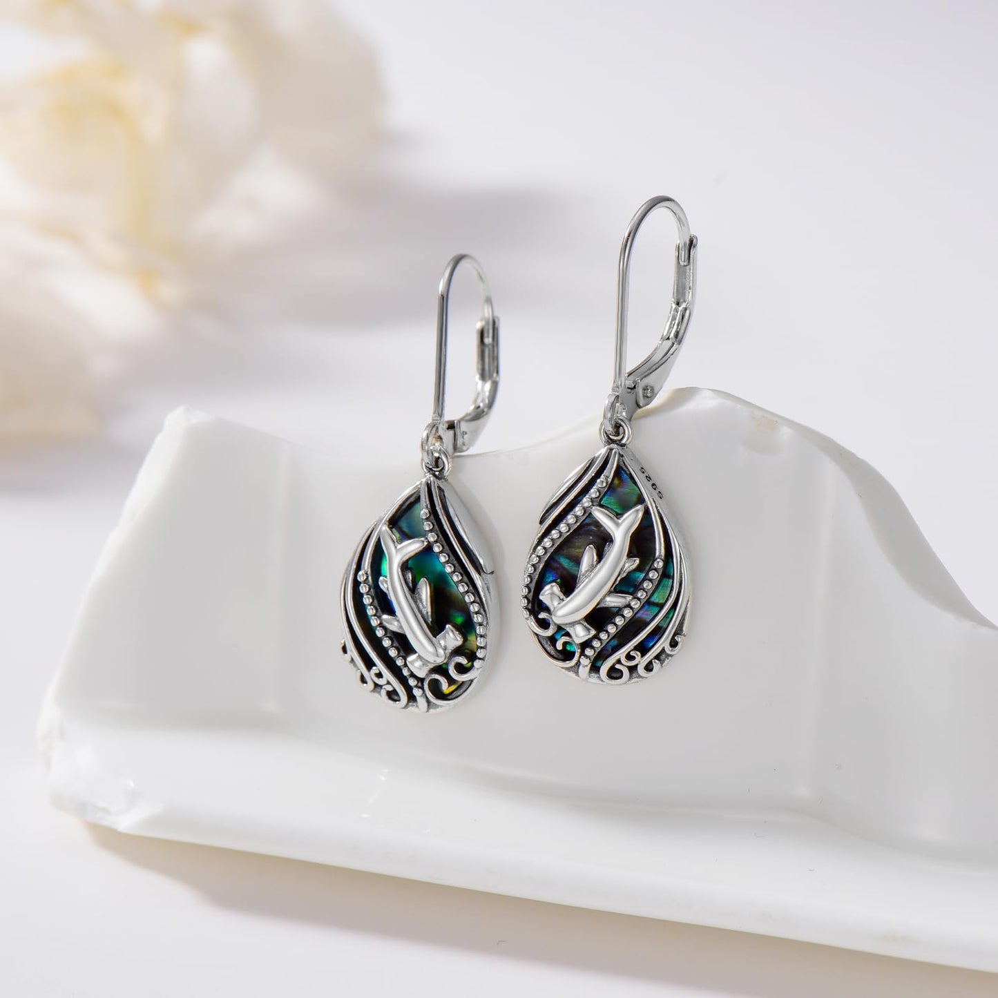YYmqmq Shark Earrings for Women 925 Sterling Silver Abalone Shell Shark Dangle Earrings Leverback Ocean Jewelry Hammerhead Shark Gifts for Women Girlfriend