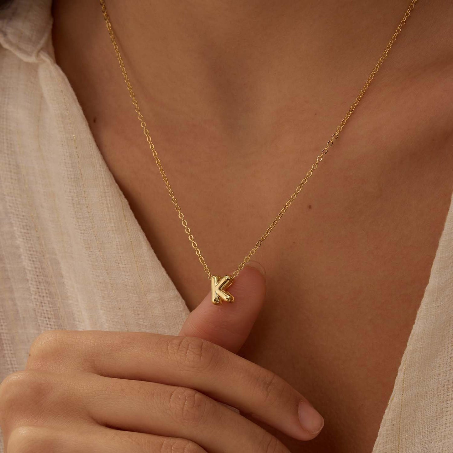 CUEZIY 14K Gold Plated Bubble Letter Necklace Initial Necklaces for Women Dainty Personalized Charm Pendant Name Necklace Cute Non Tarnish Fashion Accessories Teen Gift Trendy Stuff Jewelry Gifts