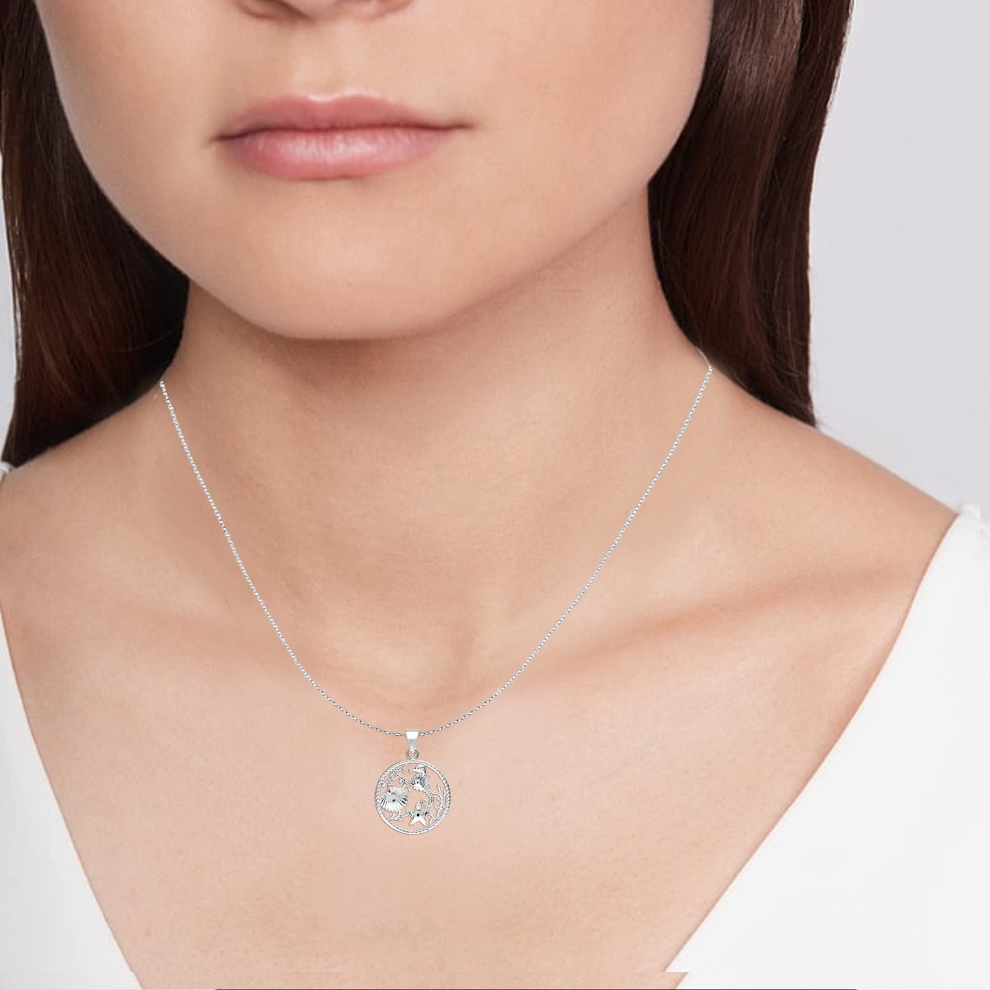 LeCalla 925 Sterling Silver Sea Life Pendant Necklace | Seahorse, Starfish & Shell Round Design Necklace Jewelry Gift for Women | Beach Style Necklace 18 Inches