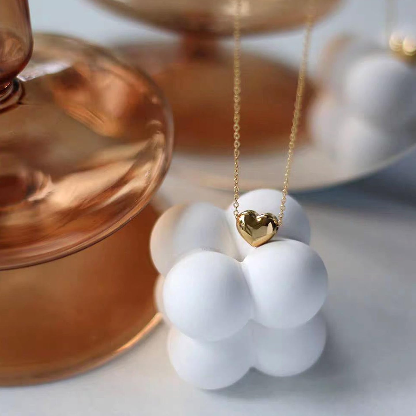 Zeffy Layered Tiny Puffy Heart Pendant Necklace Cute Heart Choker Necklace Simple Gold Necklace Jewelry for Women Trendy Gift