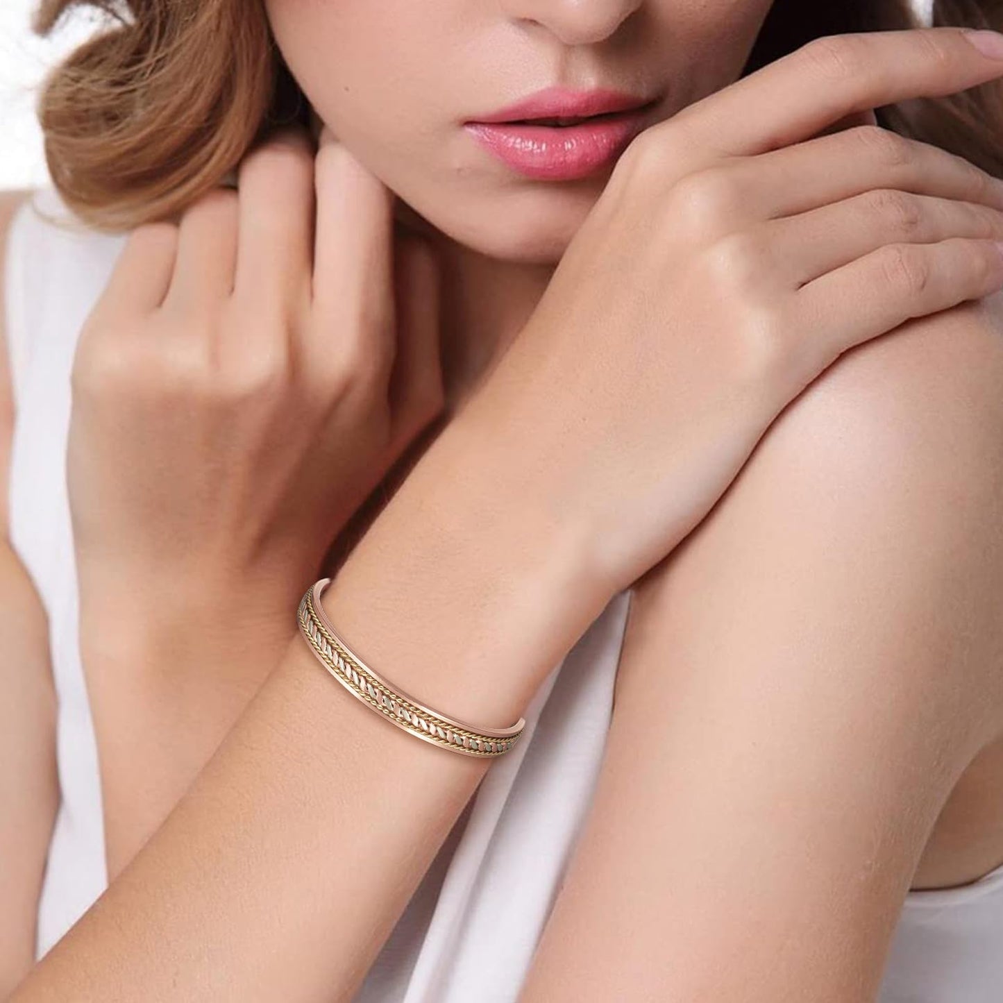 MagSølv Copper Magnetic Bracelets, 99% Pure Copper Bracelet for Men & Women with 3500 Gauss, Tricolor Gold Jewelry Gift