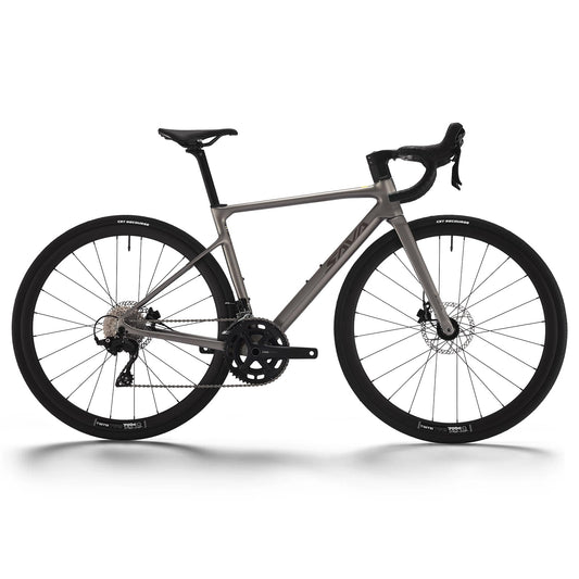 SAVADECK Carbon Fiber Lightweight Road Bike – Full Carbon Frame, Fork, Handlebar & Seatpost, Hydraulic Disc Brake with Shimano 105 R7100 24-Speed Drivetrain – Racing Bicycle for Adults(Gray,54cm)