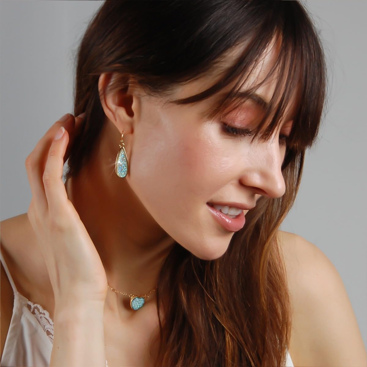 Mint Green Earrings for Women Dangle - Simulated Aqua Teal Simulated Druzy Earrings for Women, Sparkly Dangly Boho Statement Drops, Elegant Hanging Dangling Green Stone, Dainty Long Teardrop Jewelry