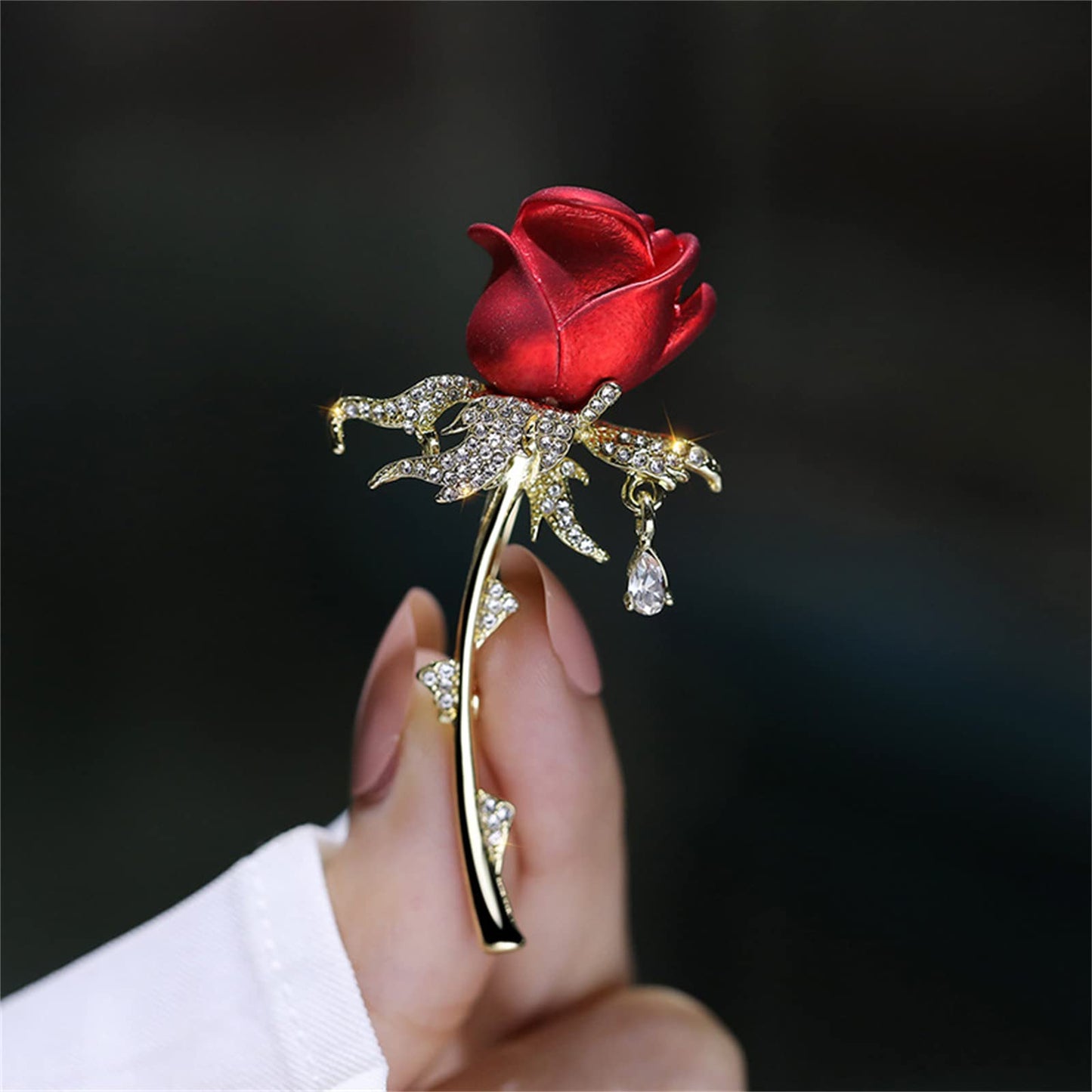 AILONMEI Elegant Pearl Flower Designer Brooch Pins Broches Costume Jewelry For Women Fashion Christmas Gift (Red Rose)
