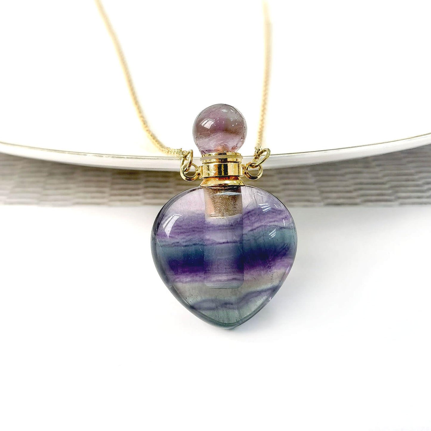 Ladywowu Perfume Bottle Necklace, Heart Shape Fluorite Crystal Necklace, Natural Gemstone necklaces for Women, Heaing Stone Vial Necklace Pendant for Liquid, Essential Oil