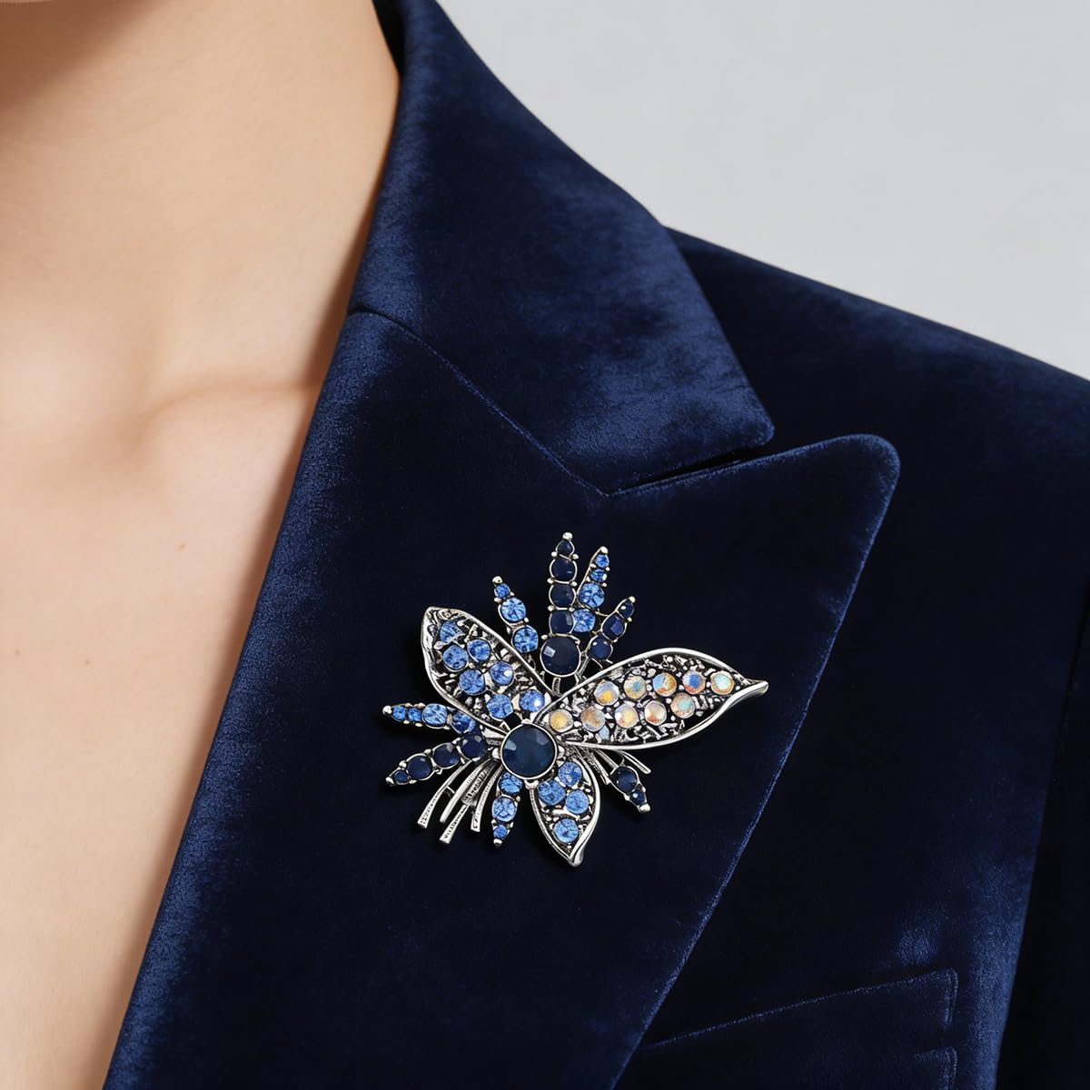 Rhinestone Sunflower Brooch Pin for Women Red Black Purple Large Flower Broochs Snowflake Brooch Marquise Wreath Brooches Jewelry (Blue brooch E)