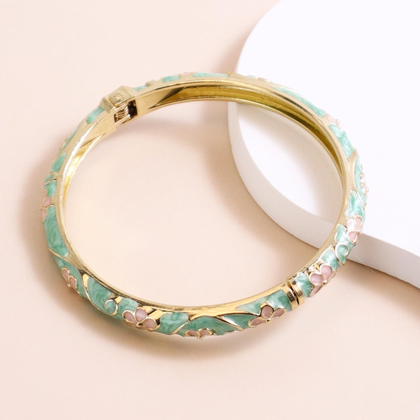 KummerSaprk Vintage Flower Bangle for Women Chinoiserie Cloisonne Bracelet for Women Trendy Women's Bangle Bracelets Cloisonne Jewelry Gifts