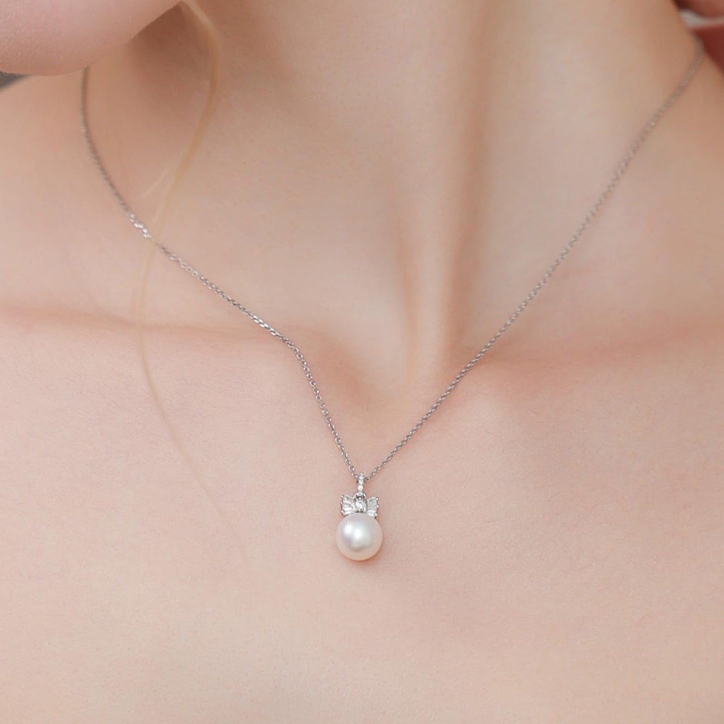 Orapearl Freshwater Pearl Pendant Necklace AAAA 8mm Elegant Jewelry Gift for Wife Mom Girlfriend Her Women with 925 Sterling Silver Chain June Birthstone for Anniversary Birthday Wedding