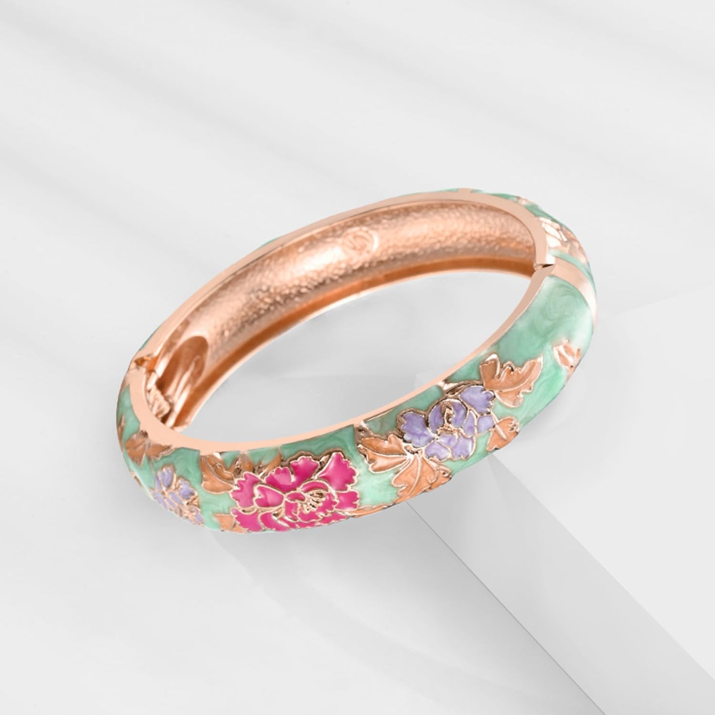 UJOY Cloisonne Bangles Gorgeous National Enameled Plated Handcrafted Jewelry Bracelets Gifts with Box 55C48-55A04 Green White