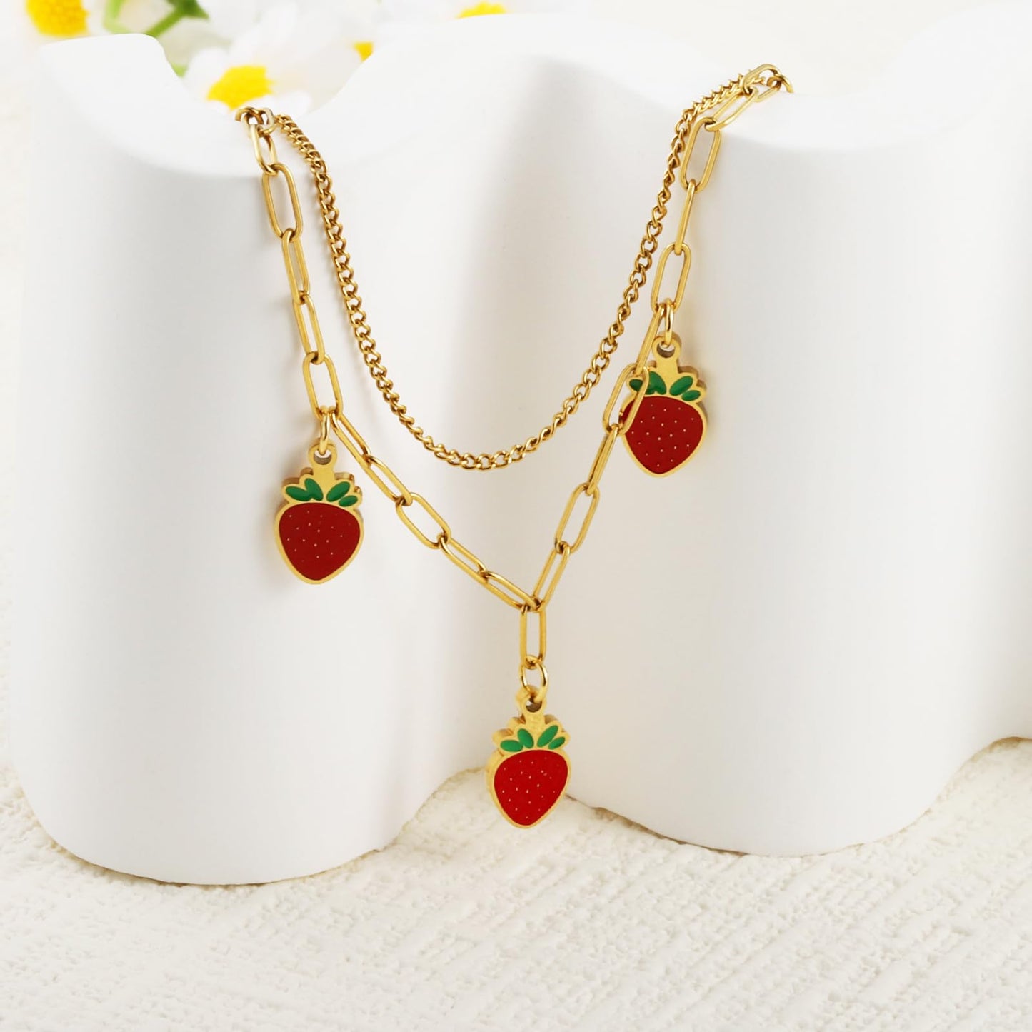 LCTrusttmor Gahna Strawberry Bracelets for Women, 18K Gold Plated Strawberry Fruit Charms with Adjustable Layered Chain Link for Women Summer Jewelry Gifts