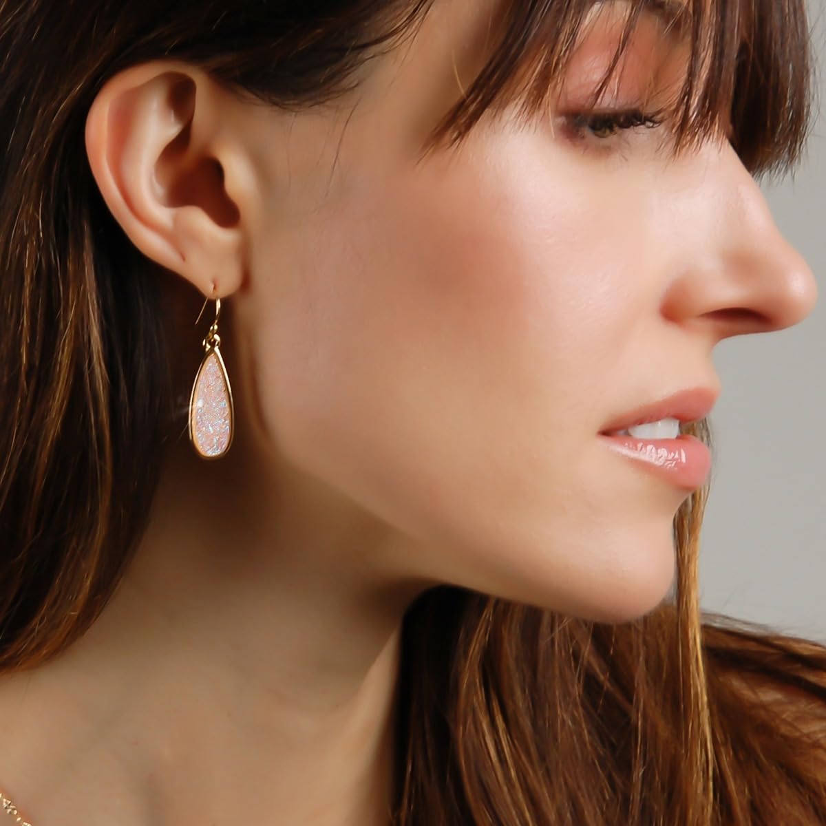 Light Pink Earrings for Women Dangling - Blush Pink Tear Drop Earrings Jewelry, Sparkly Simulated Rose Quartz Faux Druzy Bridal Dangle, Trendy Teardrop Long Dangly Boho Drops, Elegant Wedding Dangles