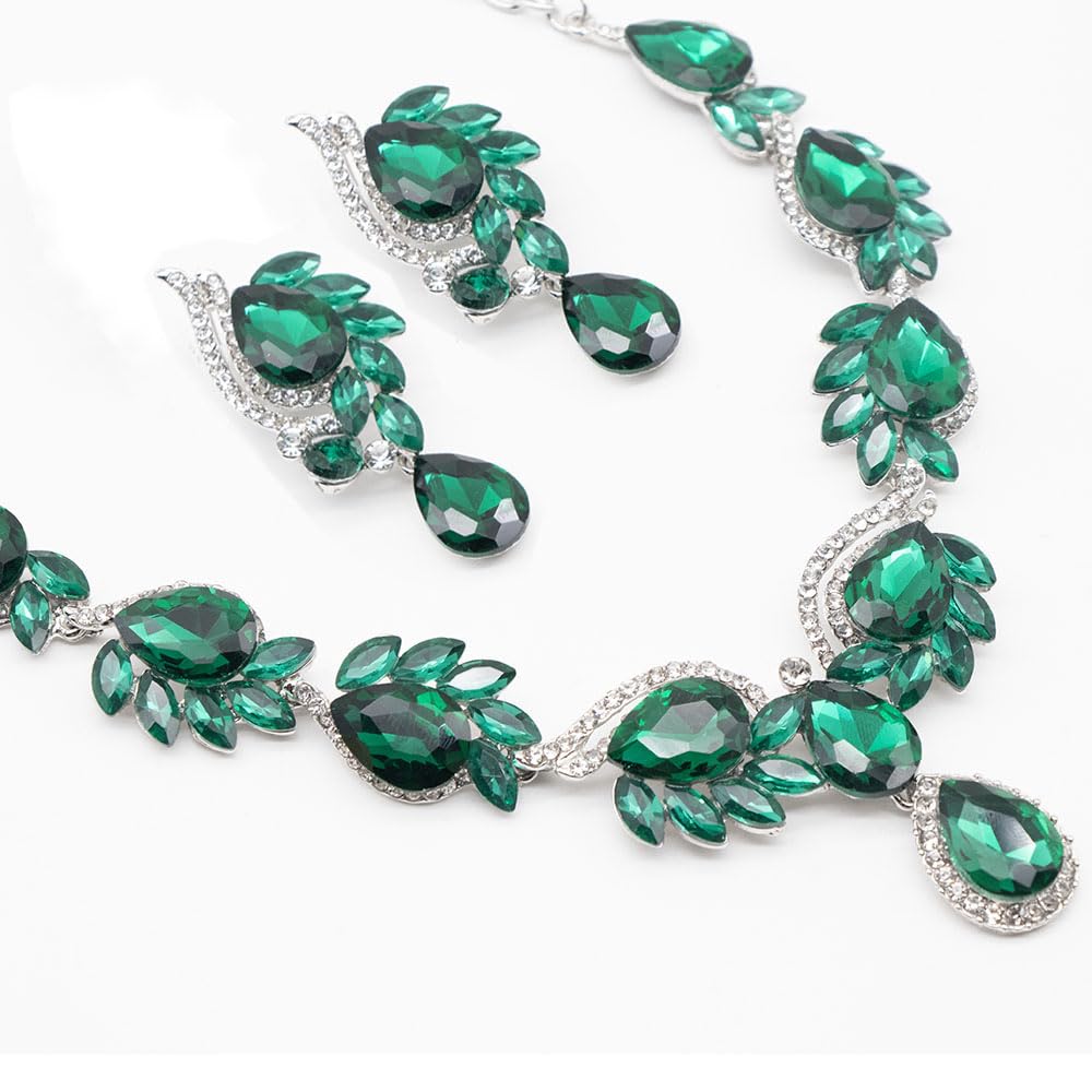 Qlavoca Elegant Crystal Jewelry Set for Women Teardrop Rhinestone Necklace and Dangle Earrings Set for Bridal Evening Prom Jewelry (Green)