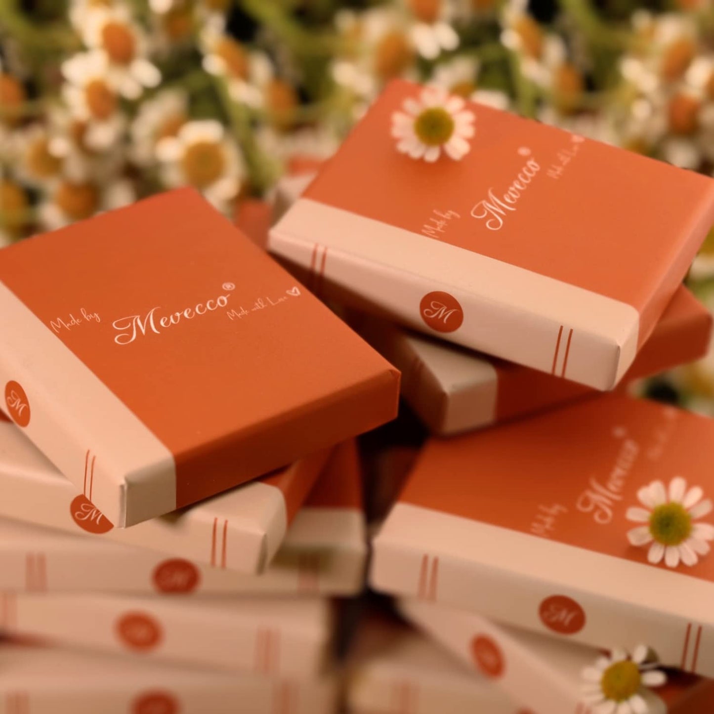 MEVECCO Dainty Gold Conch Shell Pendent Necklace for Women 18K Gold Plated Shell Pearl Necklace Boho Beach Handmade Ocean Jewelry for Holiday