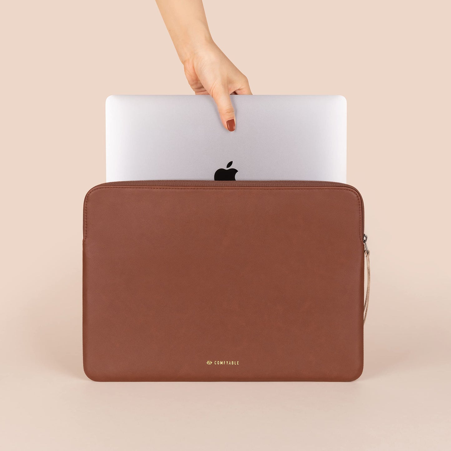 Comfyable Leather Laptop Sleeve Compatible with 16 Inch MacBook Pro M5 Pro/Max & 15 Inch MacBook Air M5 2026 (Loose Fit), Brown
