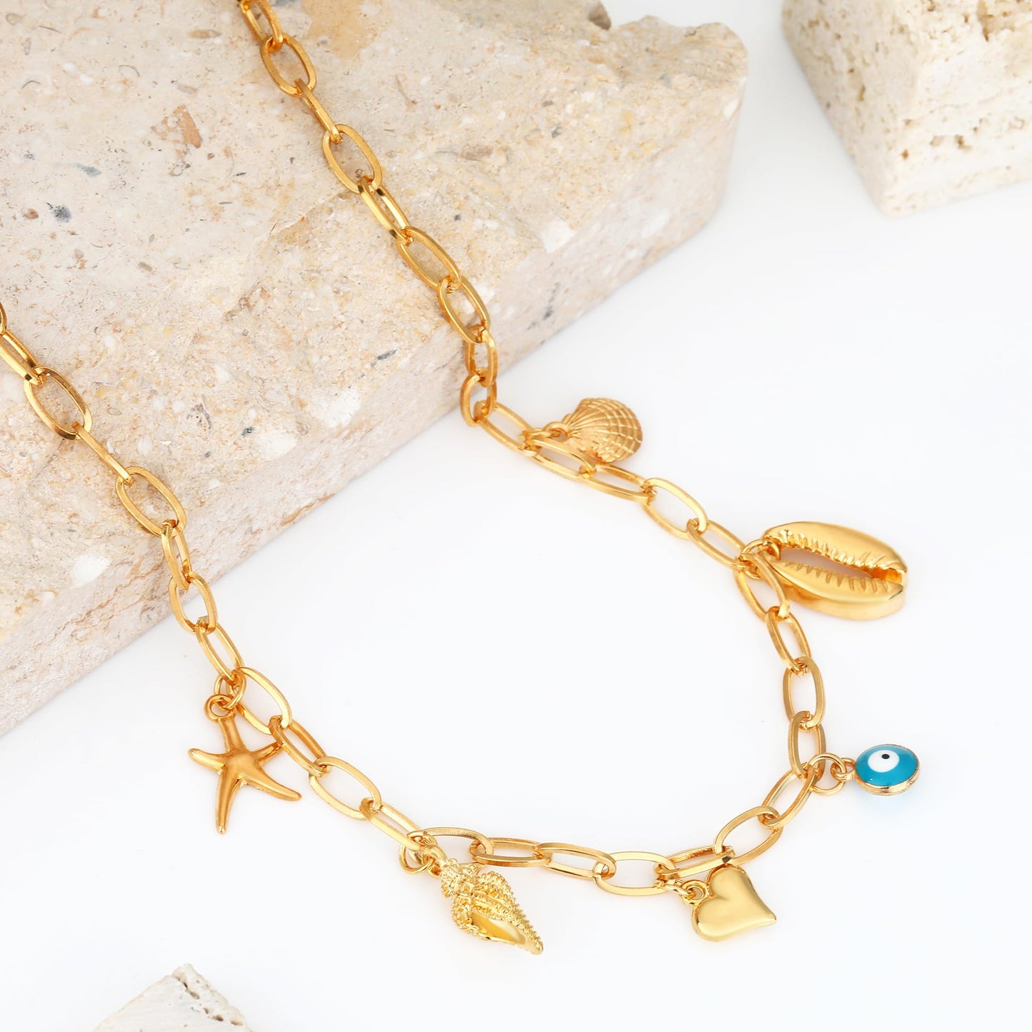 MISS RIGHT Charm Necklace for Women, Dainty Gold Evil Eye Ojo Heart Starfish Seashell Shell Charms Pendant Necklace Paperclip Chain Summer Beach Choker Necklace Jewelry Gifts