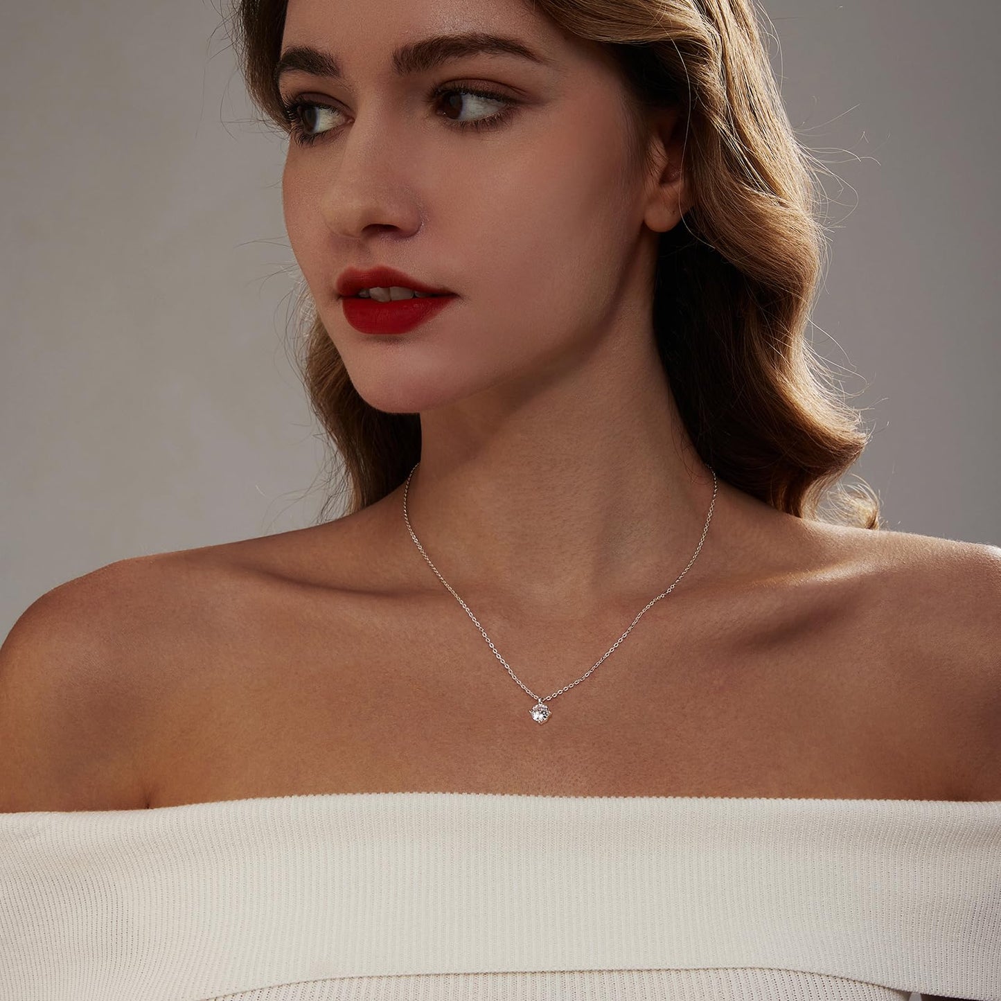 Zeffy Silver Diamond Necklaces for Women, Dainty Pendant Necklace Simple Silver CZ Diamond Necklaces for Women Trendy Silver Necklace Gifts Prom Jewelry