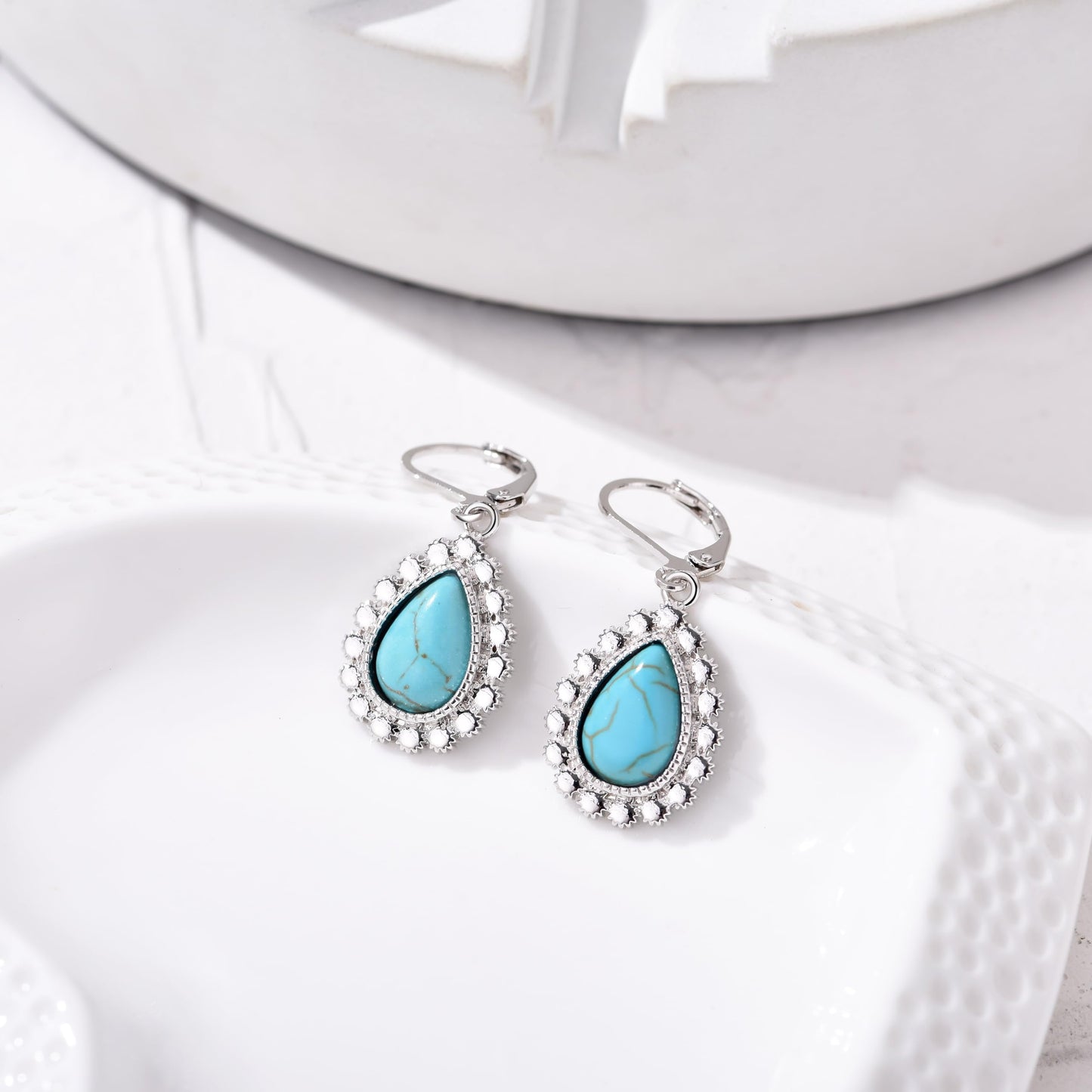 HELORET Turquoise Leverback Earrings for Women, Turquoise Drop Earrings Leverback Healing Stone Earrings Jewelry