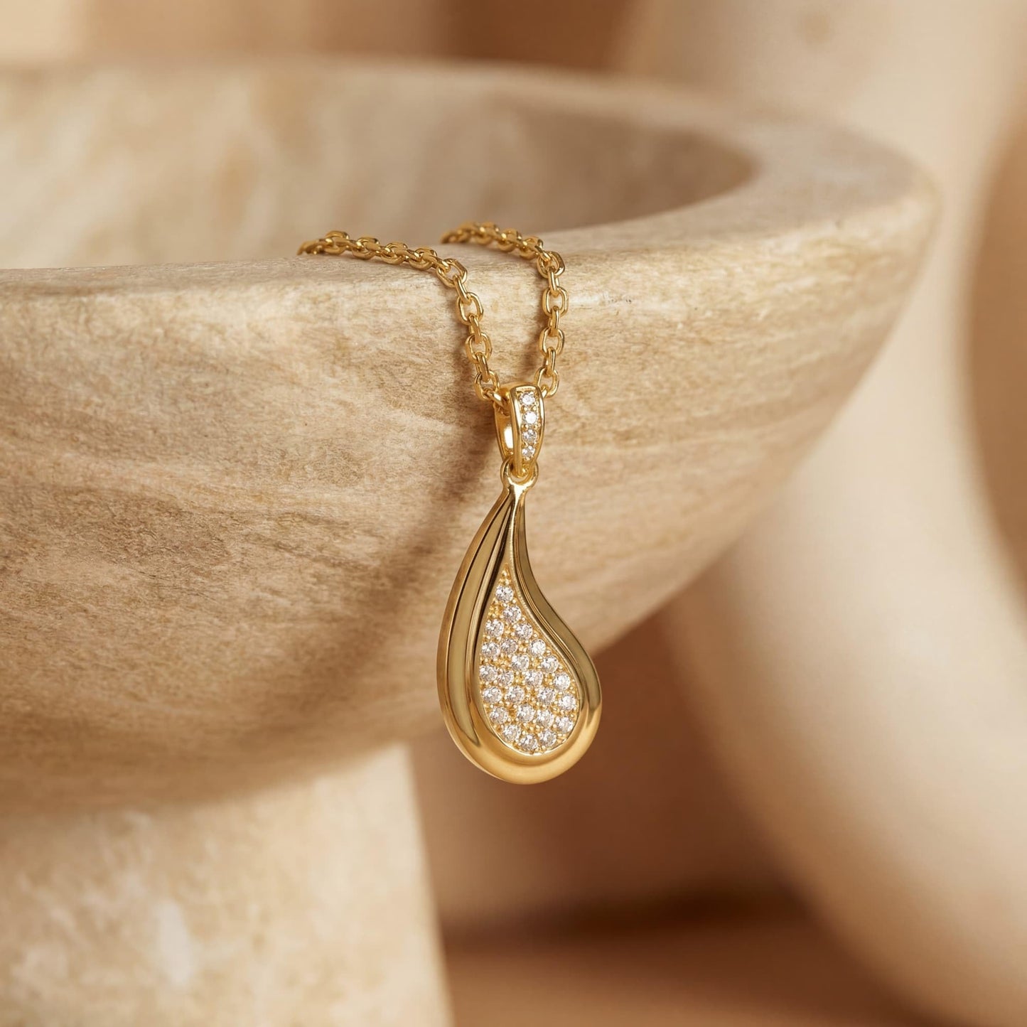 MYEARS Women Gold Necklace Waterdrop Pendant Cubic Zirconia 14K Simple Dainty Chain Everyday Summer Beach Jewelry