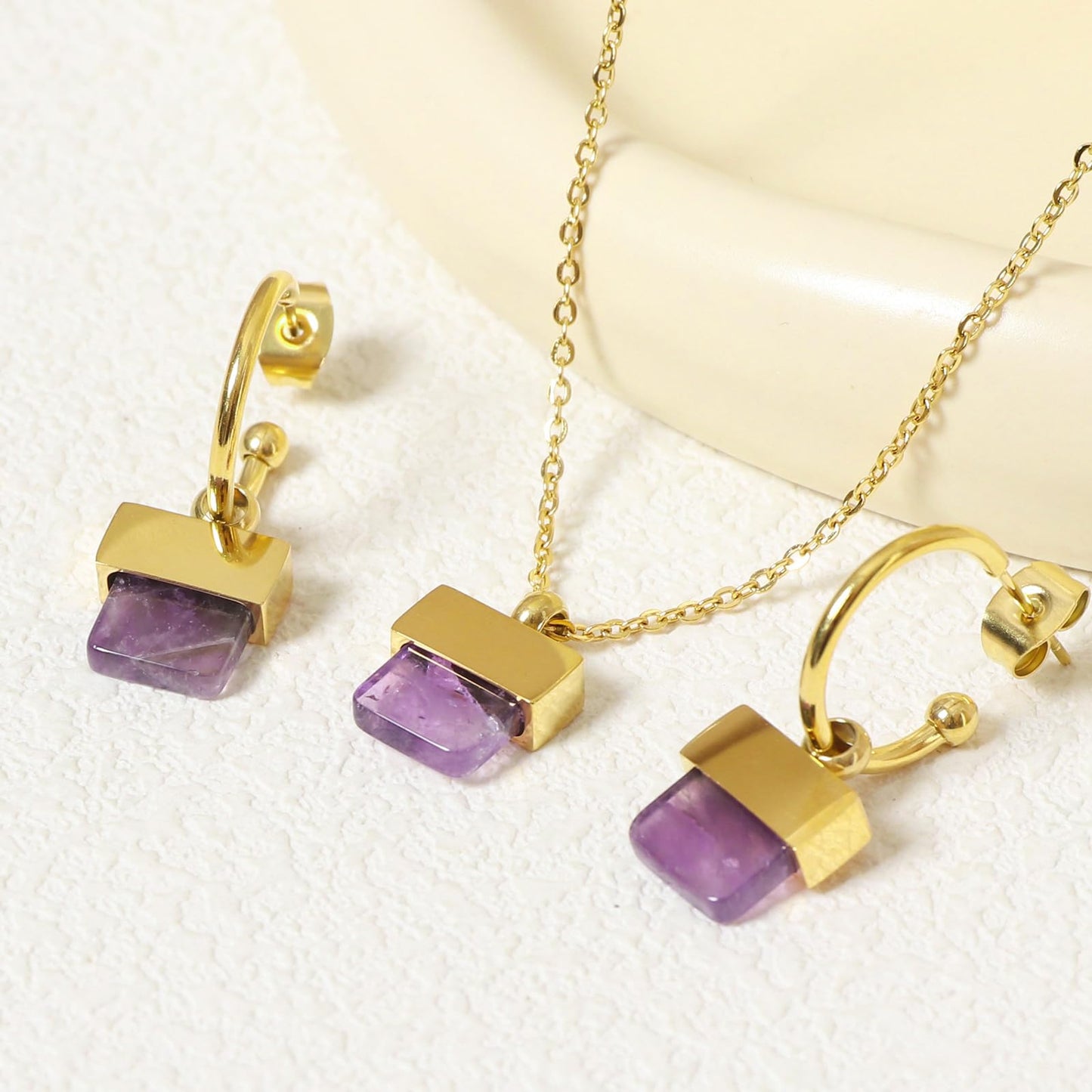 TaYolnFaSo Natural Amethyst Necklace and Earrings Set for Women 18K Gold Plated Amethyst Jewelry Set Square Gemstone Jewelry Gift
