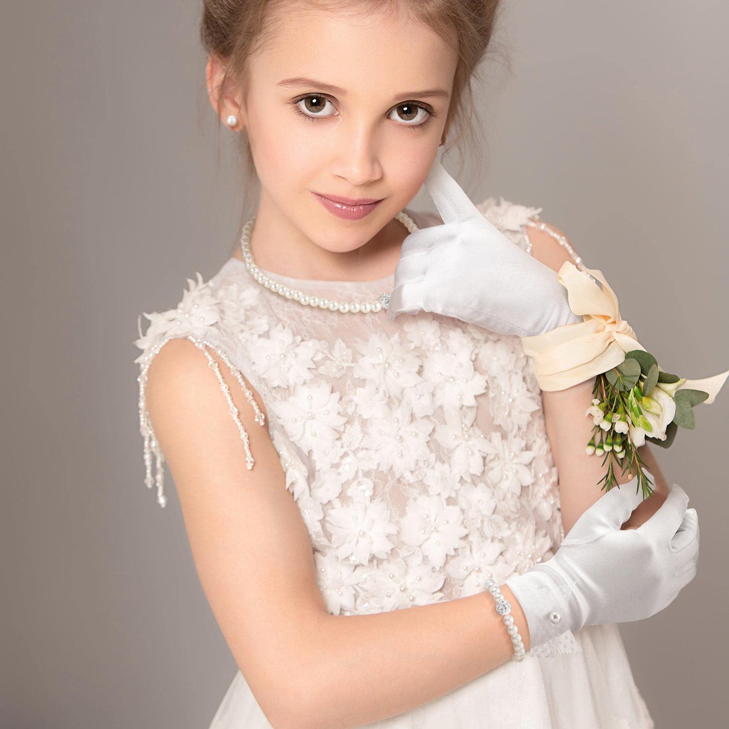 Geyoga 4 Pcs Pearl Necklace Set for Little Girls Toddler Girls Jewelry Communion Gloves for Kids Christmas Tea Party Wedding(Modern Style,8-12 Years)