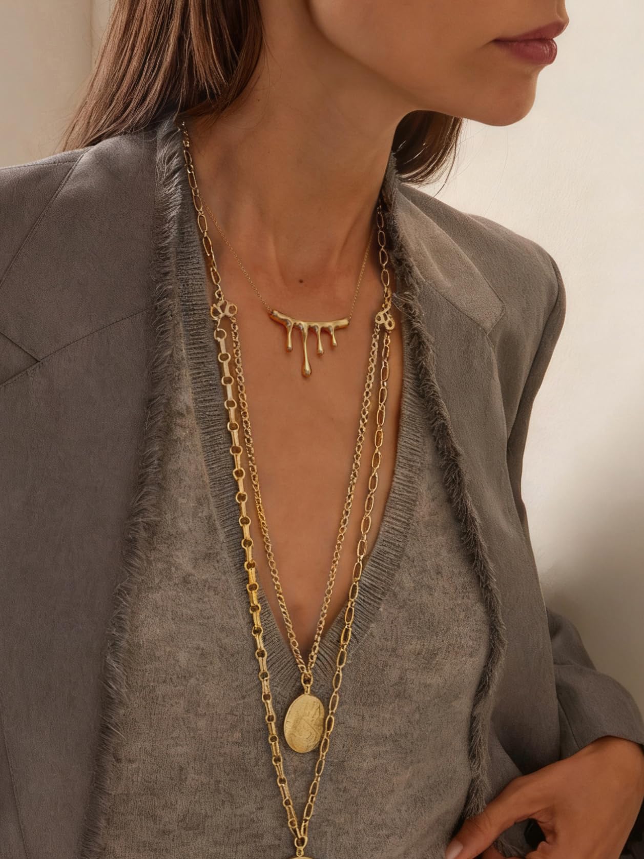 CANEVINKA Dainty 18k Gold Plated Necklace for Women, Liquid Melt Teardrop Pendant, Minimalist Adjustable Chain with Lobster Clasp, Elegant Bohemian Fashion Jewelry