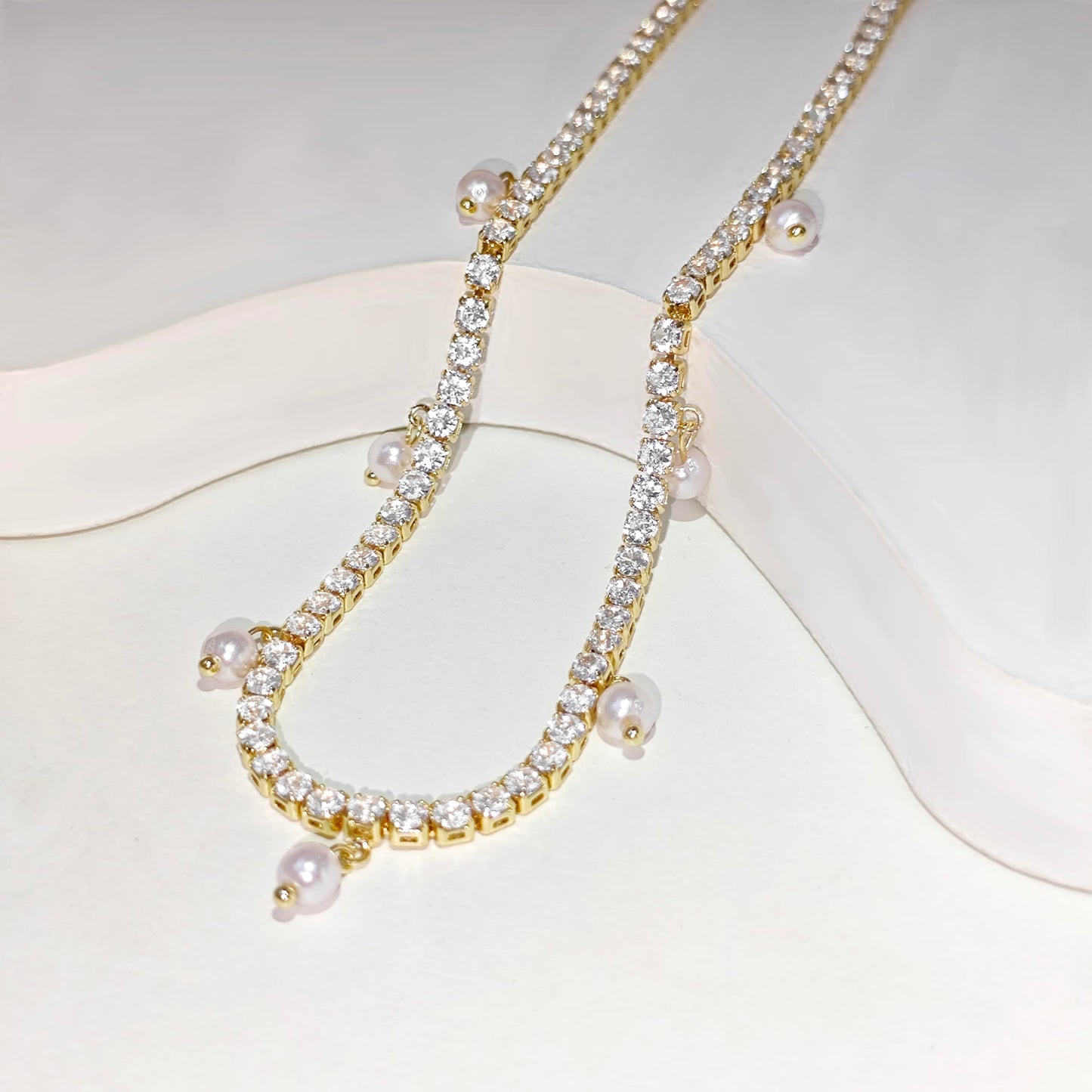 LULII Tennis Necklaces for Women Gold Rhinestone Choker Pearl Charm Necklace Dainty Cubic Zirconia Diamond Chain for Women Gold Jewelry Gift