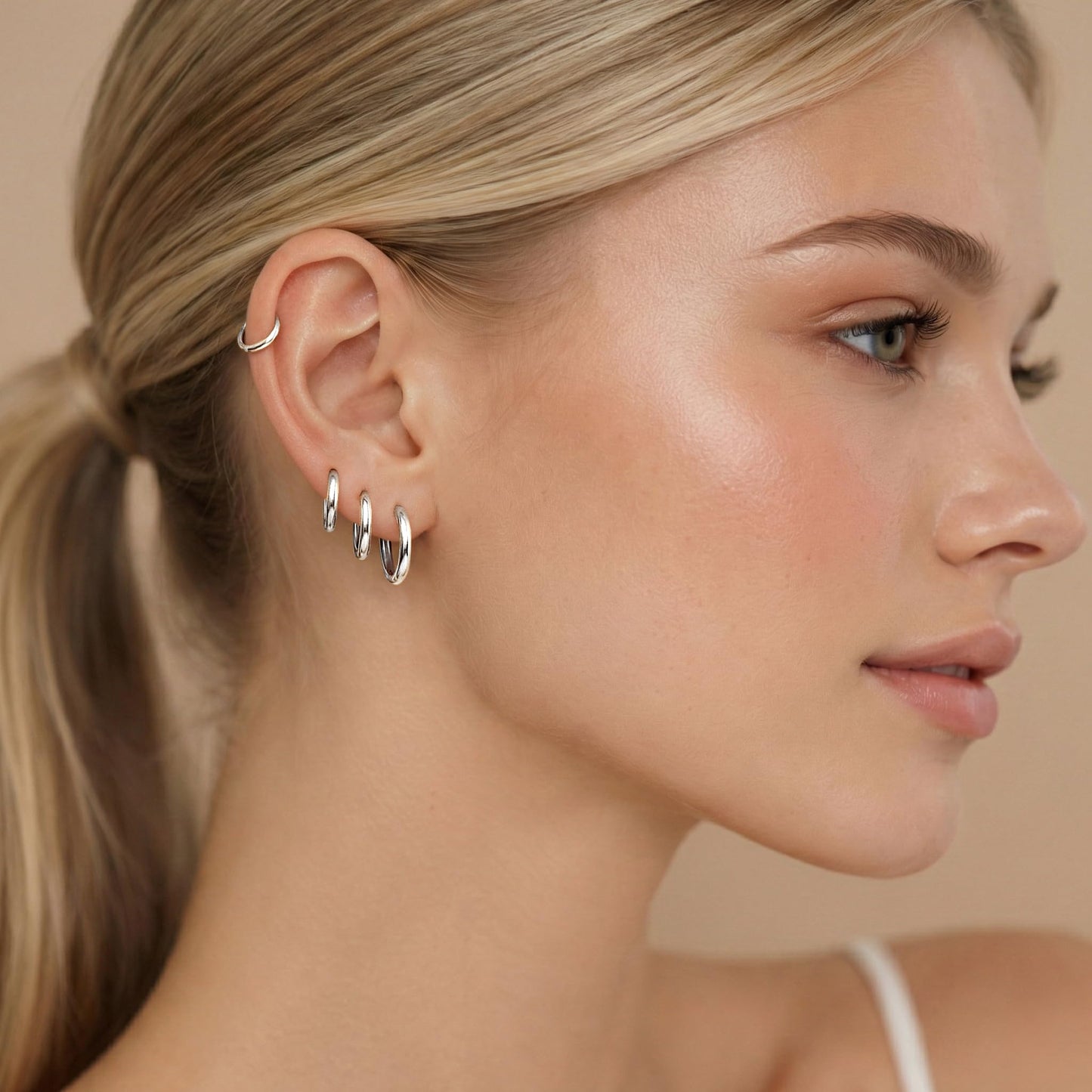 Gokeey 316L Surgical Stainless Steel Small Silver Huggie Hoop Earrings 6mm 6mm 8mm 10mm,Hypoallergenic Silver Earrings Hoop Cartilage Helix Lobes Hinged Sleeper Earrings For Men Women