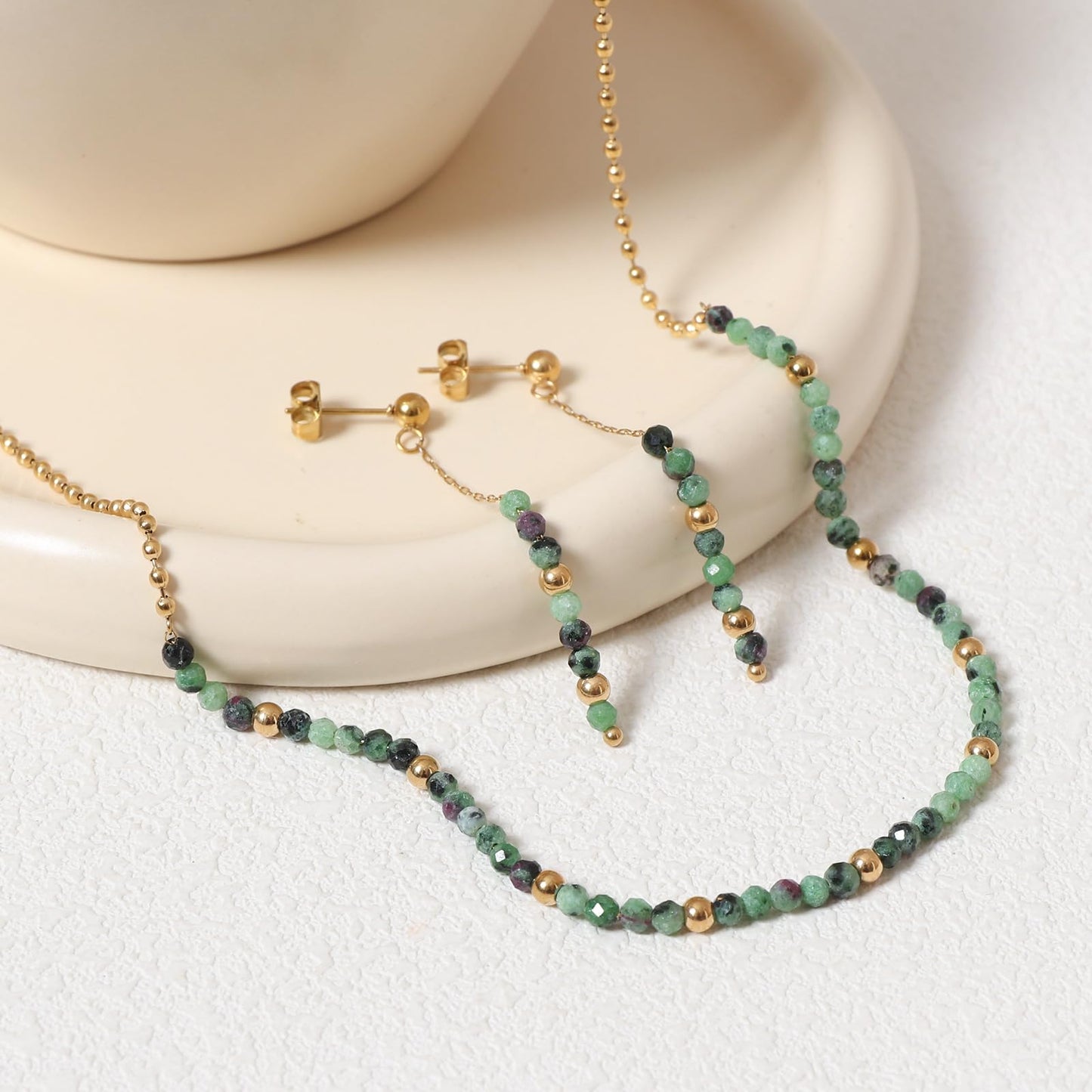 TaYolnFaSo Round Ruby Zoisite Beads Jewelry Set for Women 18K Gold Plated Ruby Zoisite Necklace and Earrings Set Gift for Girlfriend