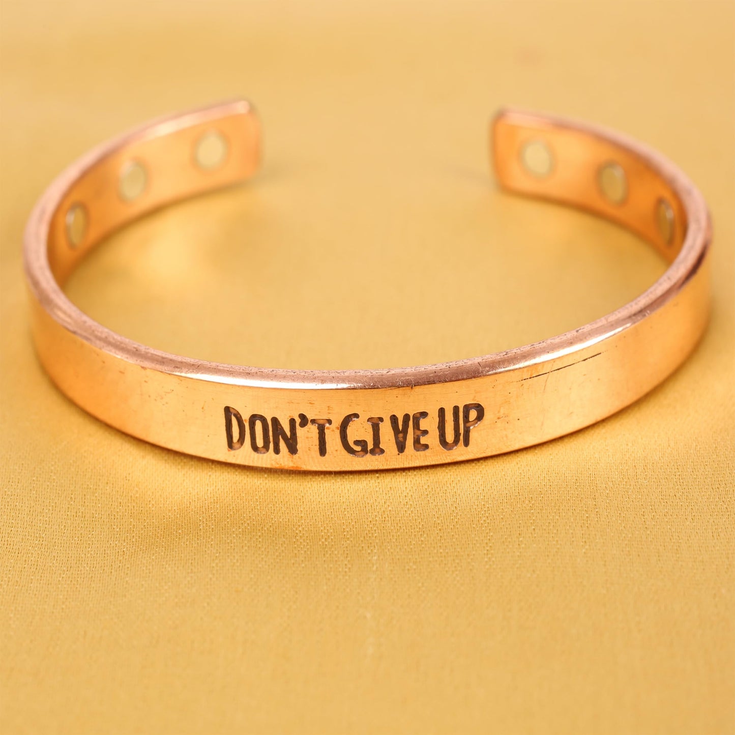 Touchstone Inspirational Copper Engraved Magnetic Bracelets for Women-Personalized Jewelry Gifts for Best Friend/Mom/Daughter/Sister - Adjustable Bracelet in a Gift Box Don't Give Up