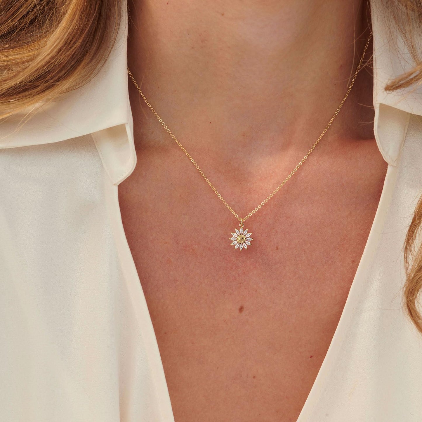 VRIUA Sun Necklace for Women 14k Gold Plated Sunflower Pendant Necklace Simple Cubic Zirconia Dainty Gold Sunflower Necklace Minimalist Jewelry