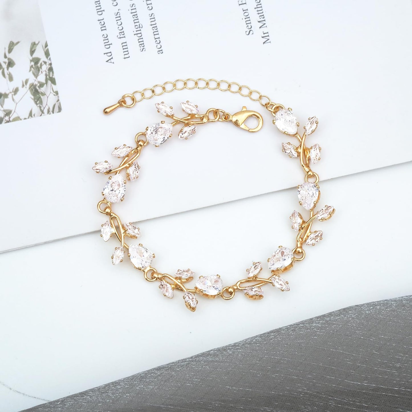 CSY Elegant Bridal Jewelry Sets Clear Cubic Zirconia Wedding Necklace Earrings Bracelet Set for Birdes Bridesmaids CZ Prom Jewelry (Gold Tone)