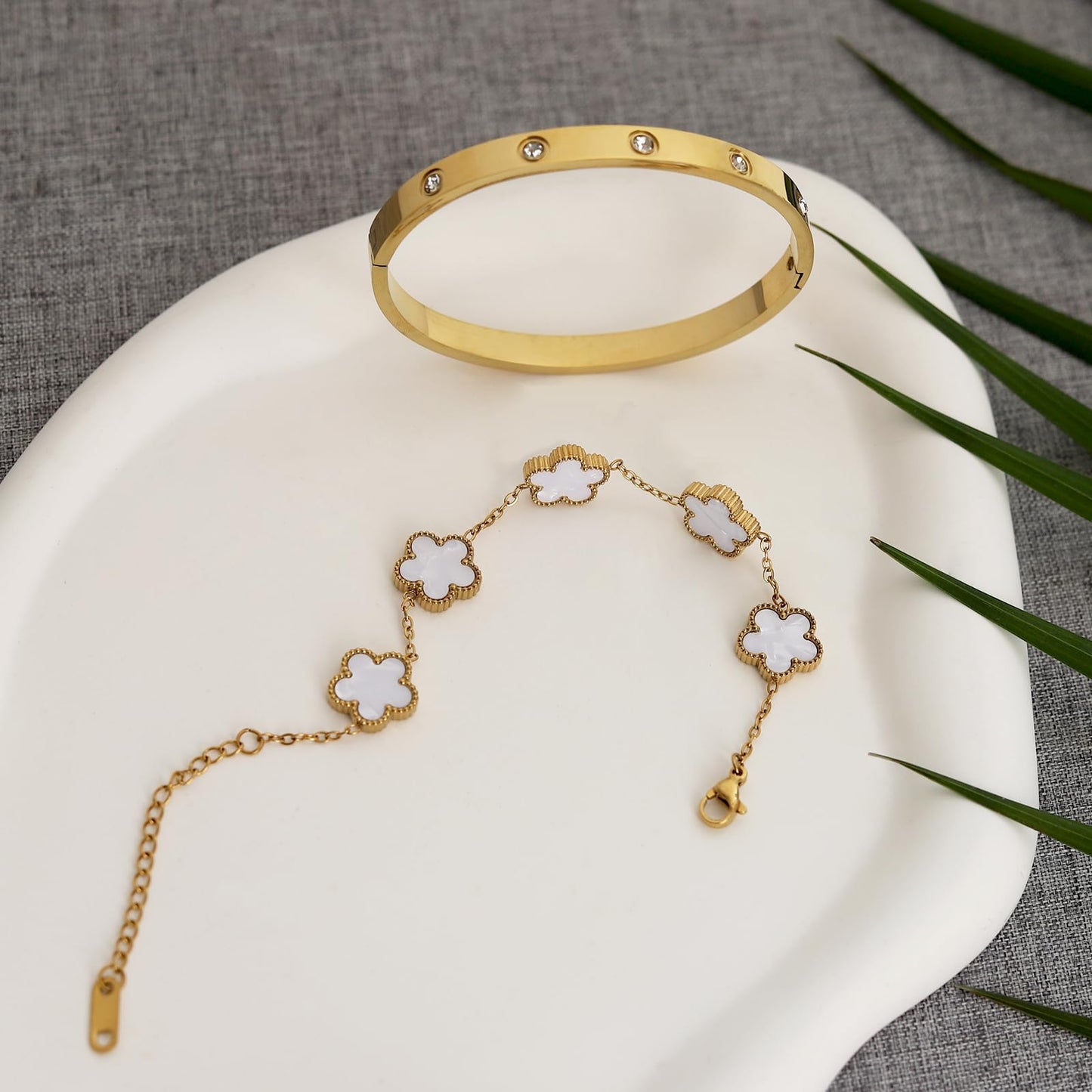KARCCI 18K Gold Plated Lucky Clover Bracelet and Friendship Love Bangle Bracelets Set for Women Girlfriend Gold Cubic Zirconia Bracelet Set, Christmas Valentines Wedding Birthday Gifts