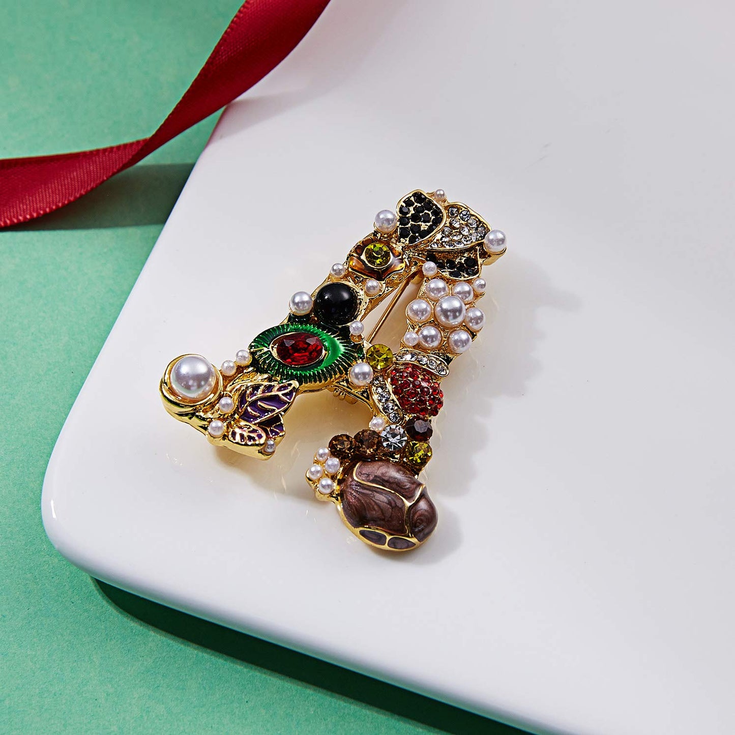 RINHOO Crystal Pearl Initial Brooch Gold Plated Enamel Colorful Letter Alphabet Breastpin Pin Jewelry for GIFTS (Letter -A)