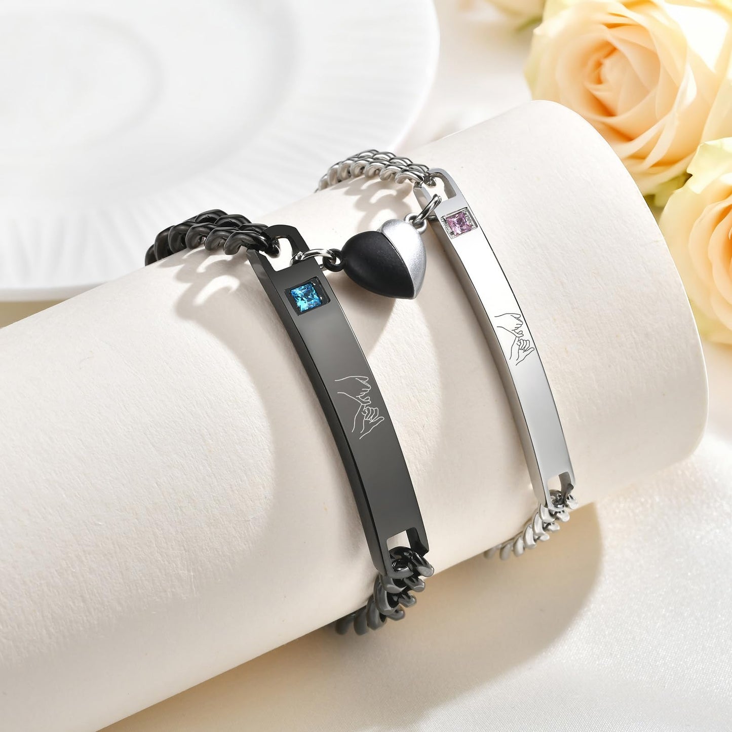Pinky Promise Couple Bracelets for Men Women : His Hers Stainless Steel Cuban Link Chain Matching Bracelets Set for Boyfriend Girlfriend Husband Wife, Romantic Gifts for Valentines Anniversary