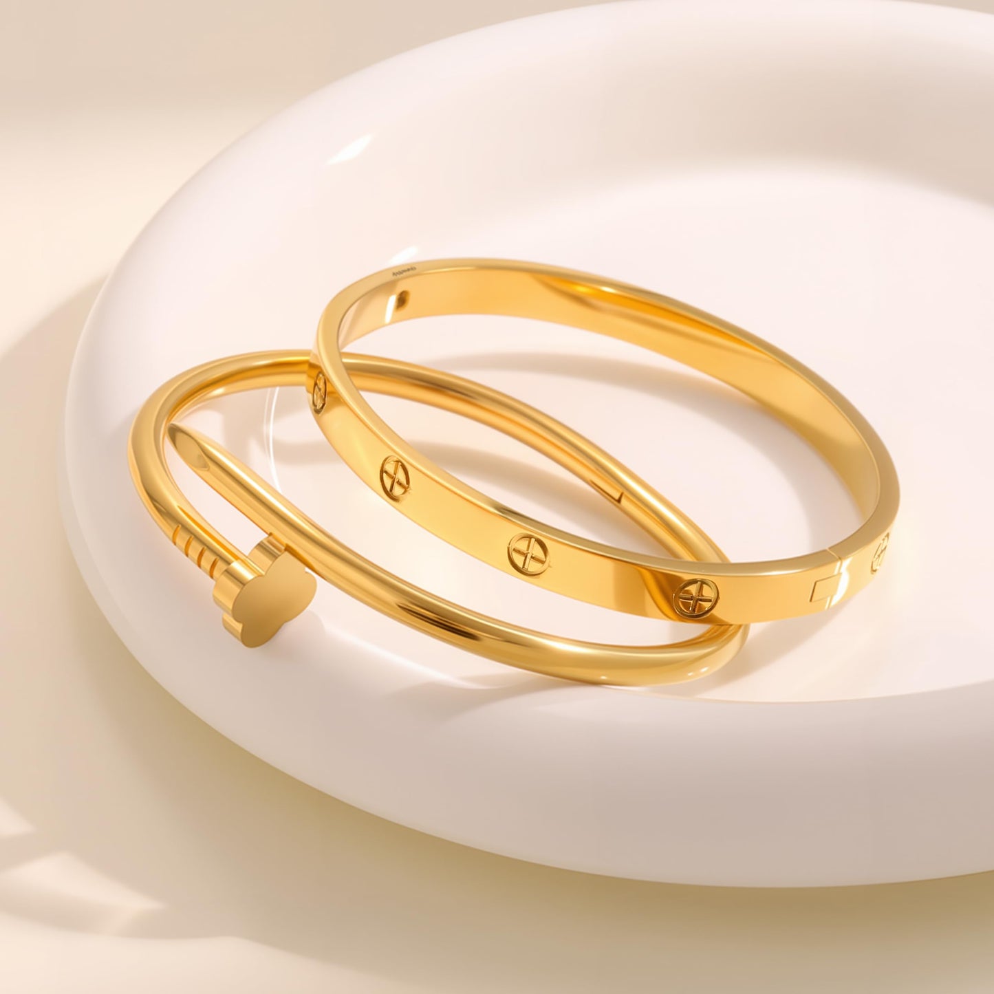 Acnode Gold Bangle Bracelets for Women -2PCS Friendship & Love Bangle Bracelet Clover Nail Bracelet Stack Set Trendy Non-Tarnish Stainless Steel Jewelry Gifts for Mom Wife Her
