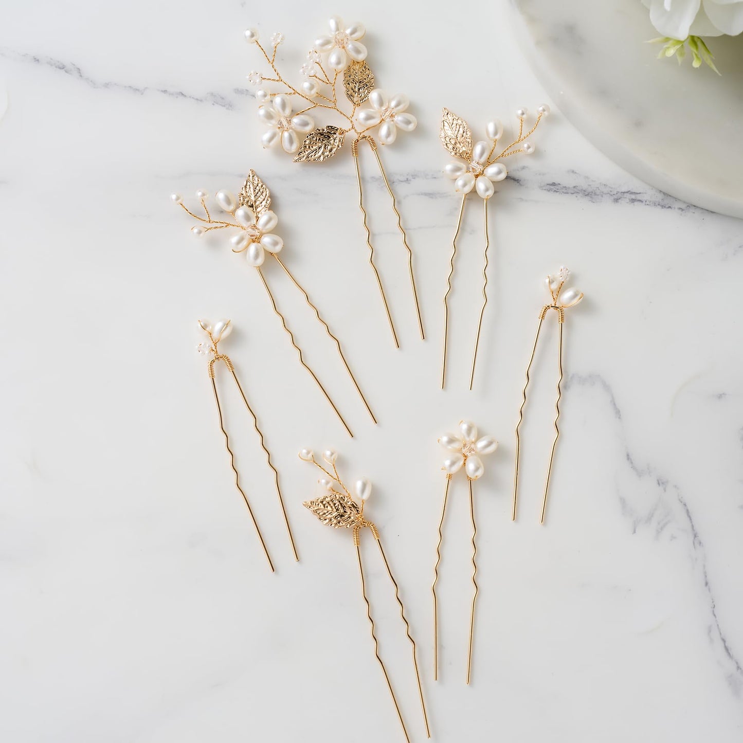 SWEETV 7 Pieces Bride Hair Accessories Pearl Wedding Hair Pins Leaf Bridal Hair Piece Vintage Hair Headpiece Leaf Hair Clips Jewelry for Women Bridesmaids Brides Flower Girls