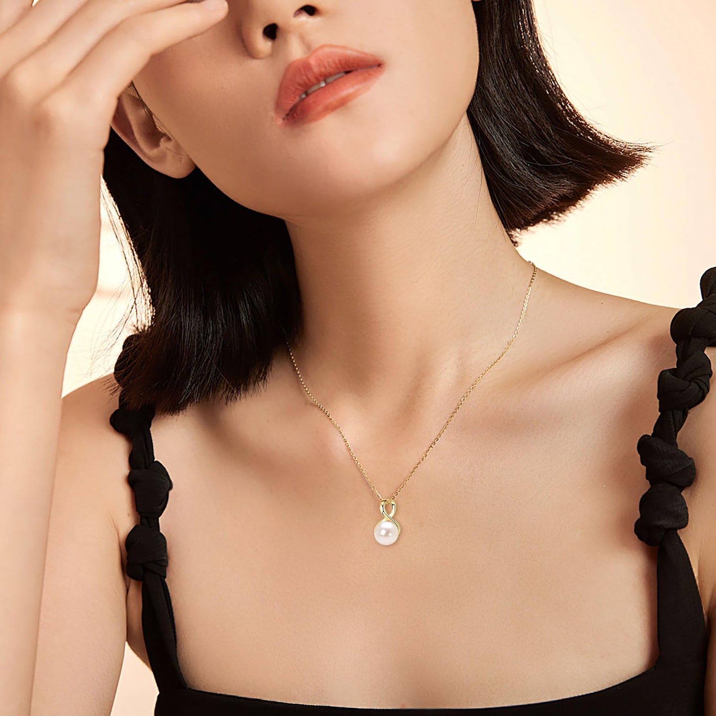 14K Gold Plated Infinity Pearl Necklaces for Women, Freshwater Cultured White Pearl Pendant Necklace Wedding Jewelry Gifts for Bride Bridesmaid