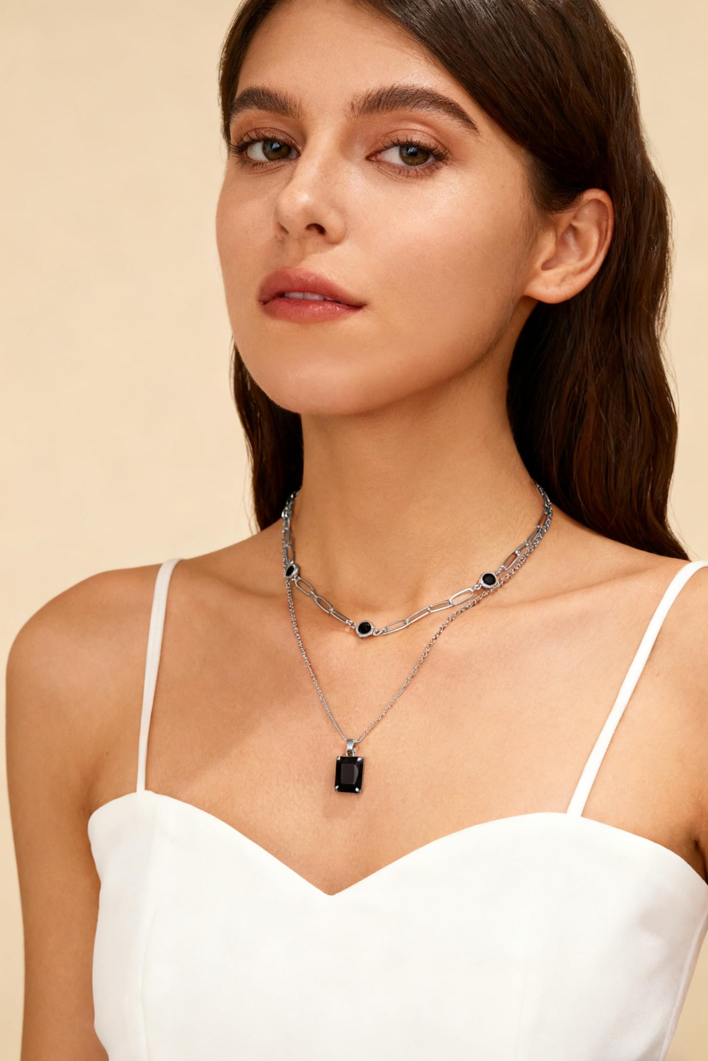 VANGETIMI Black and Silver Layered Pendant Necklaces for Women Silver Plated Crystal Choker Necklace Paperclip Rhinestone Necklace Party Prom Jewelry