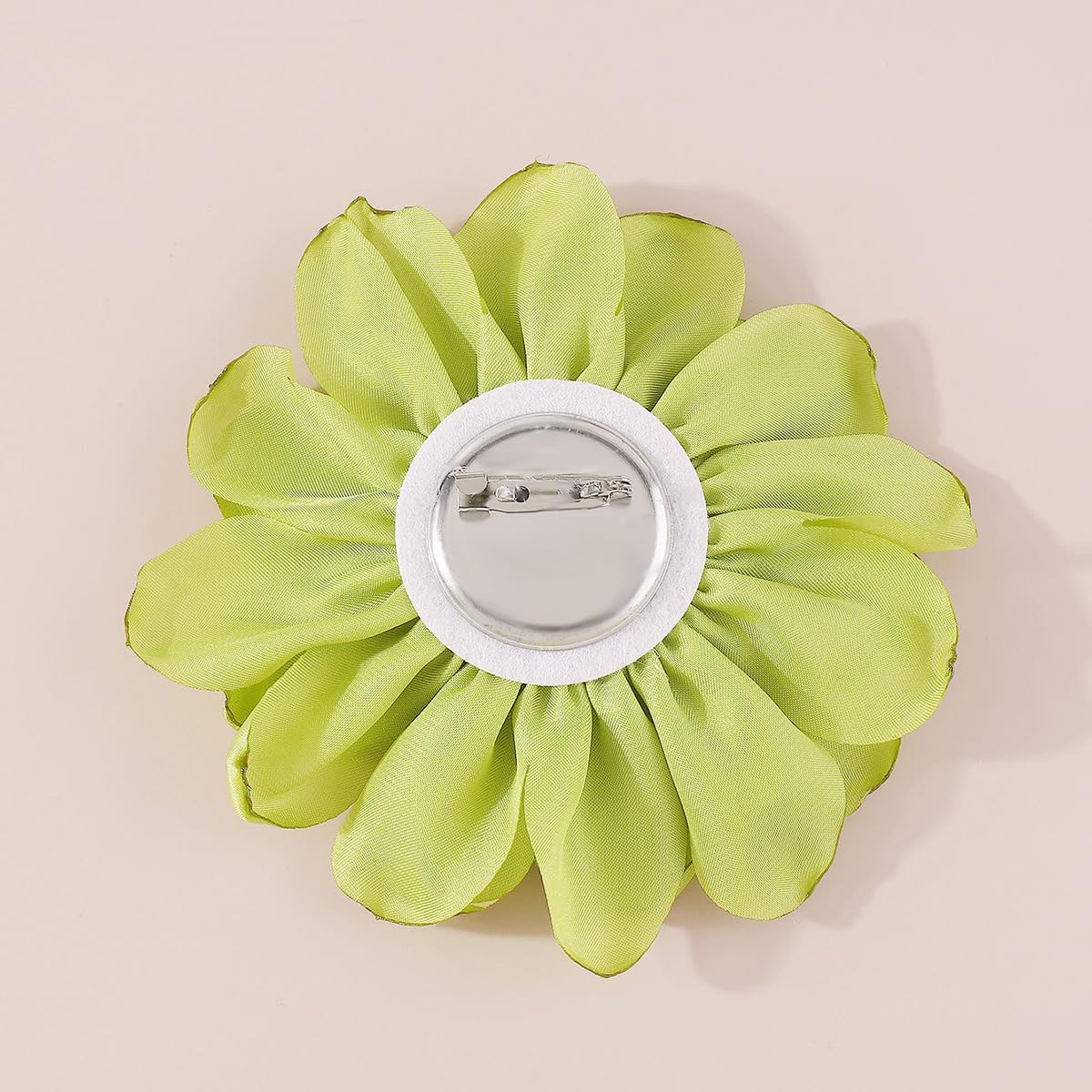 Elegant Large Cloth Flower Brooches Big Camellia Flower Pin for Women Dainty Cloth Fabric Rose Brooches Dress Skirt Scarf Hat Pins Clothing Decoration Accessories (Green 2)
