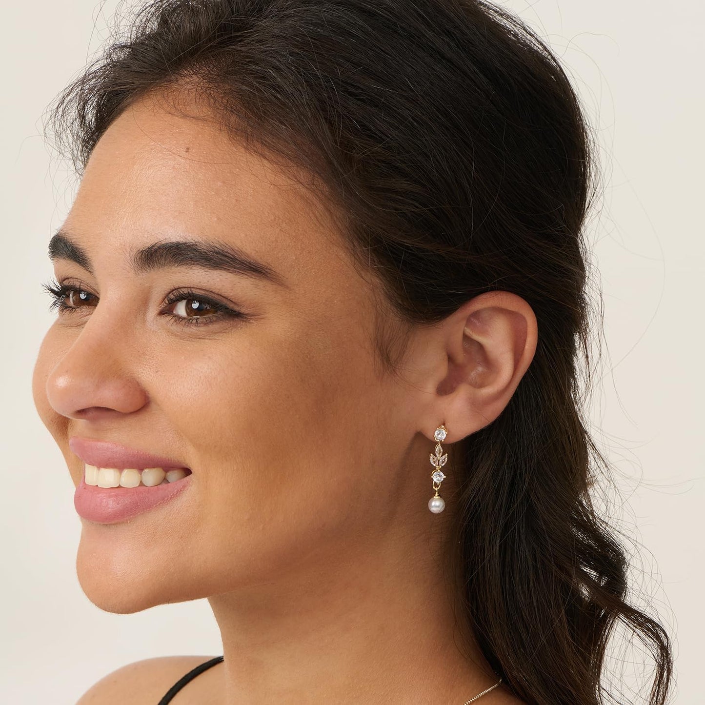 PRTGL Pearl Earrings: 14k Gold-plated Cubic Zirconia Accented Pearl Dangle Wedding Engagement Earrings For Women Bridal Bridesmaid (Leaf Designed)