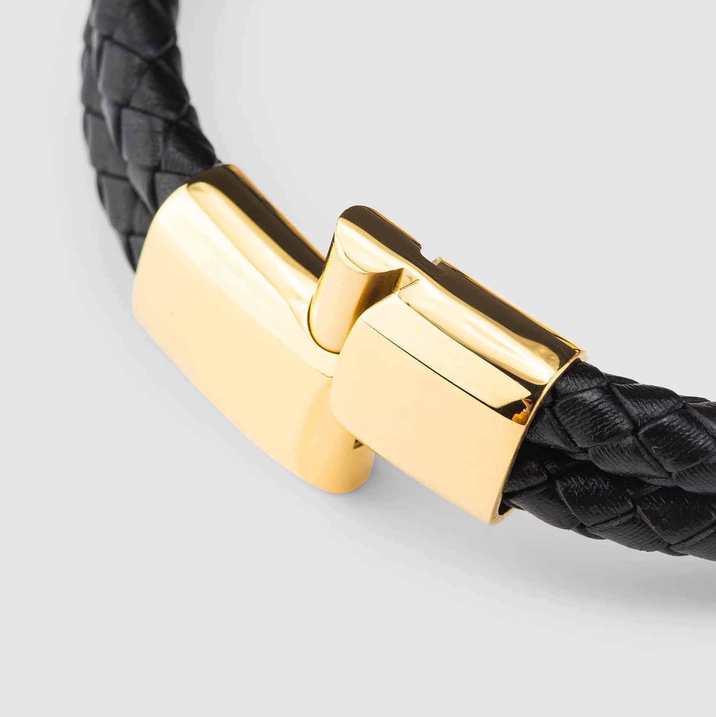 SERASAR Mens Leather Bracelet 17cm Gold Men Gift Box Genuine Cowhide Braided Adjust Able Magnetic Clasp Multi Layer Wrap Rope Man Mans Male Band Jewelry Magnet Accessories