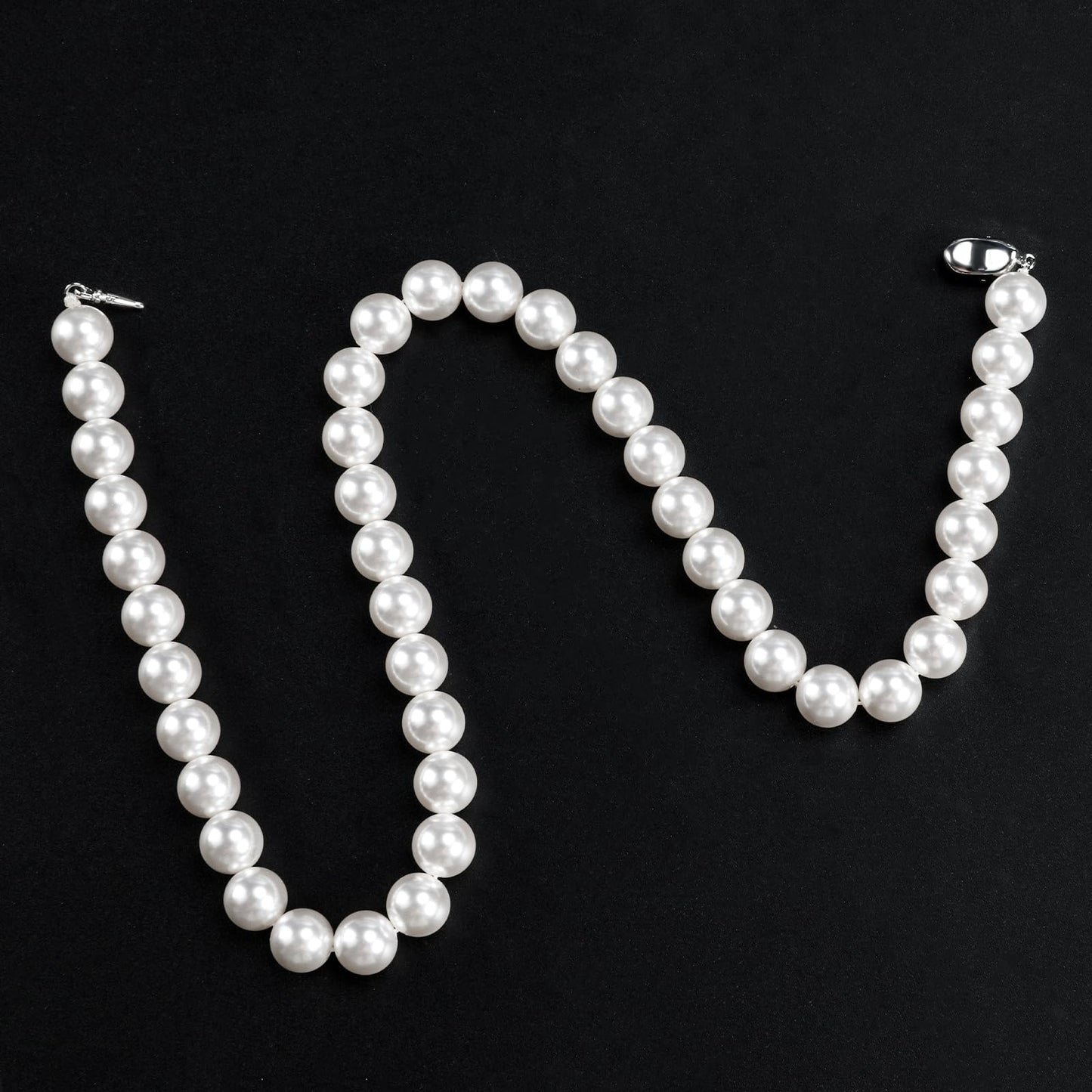 Myshiwu Round White Simulated Faux Pearl Necklace Strand Pearl Choker Necklaces for Women Trendy Jewelry Gift (8 MM)
