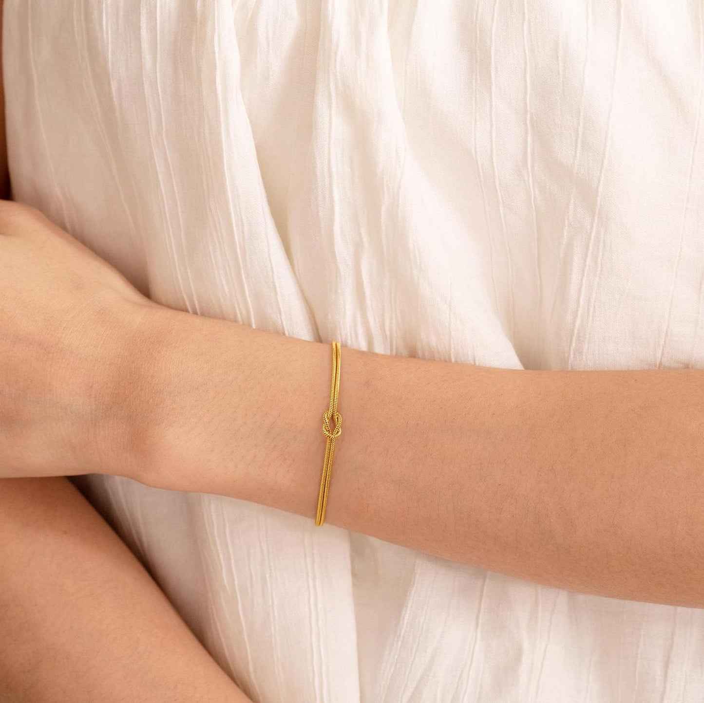 GRCLD Matching Bracelets for Couples Love Knot Bracelet Pinky Promise Soulmate Relationship Friendship Bracelets Forever Infinity Jewelry Gifts for Women Teen Her Him (PROMISE-2G)