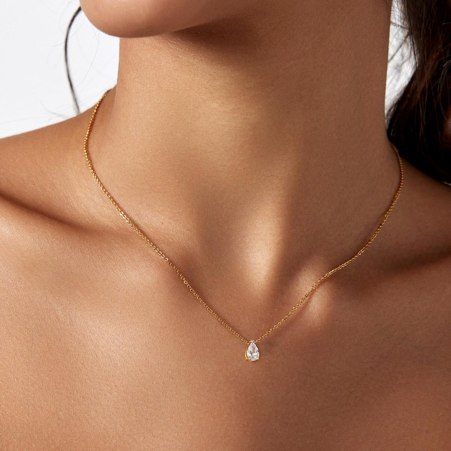 Zeffy Dainty Gold Necklace for Women Simple Small CZ Teardrop Diamond Choker Trendy Gold Jewelry Gifts