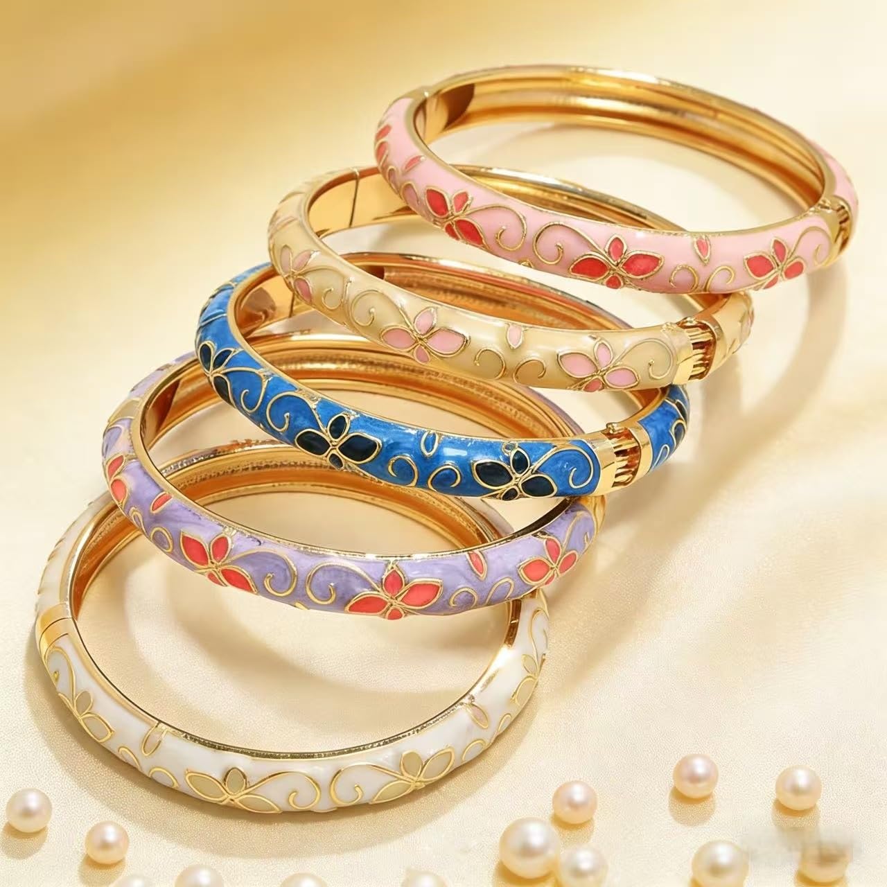 MQCEHTI Vintage Flower Cloisonne Bangle Bracelet for Women, Enamel Chunky Gold Plated Bracelets Jewelry Gifts (White Green Flower)