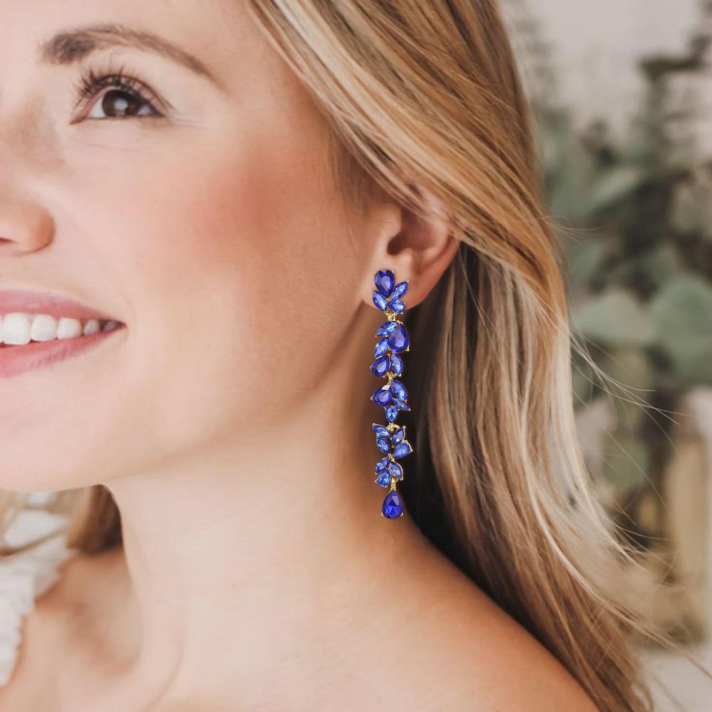 EVER FAITH Banquet Rhinestone Crystal Chandelier Dangle Earring for Women Brides, Art Deco Marquise Teardrop Bridal Long Drop Earrings for Prom Royal Blue Gold-Plated-Base