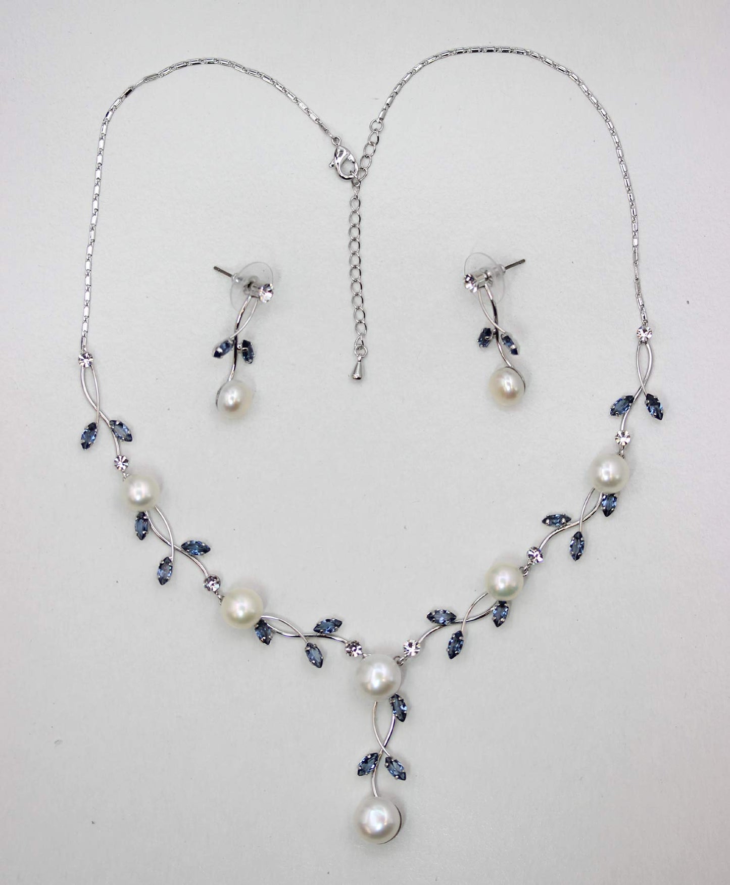 Faship Gorgeous Navy Blue CZ Crystal Genuine Freshwater Pearls Floral Necklace Earrings Set - Navy Blue