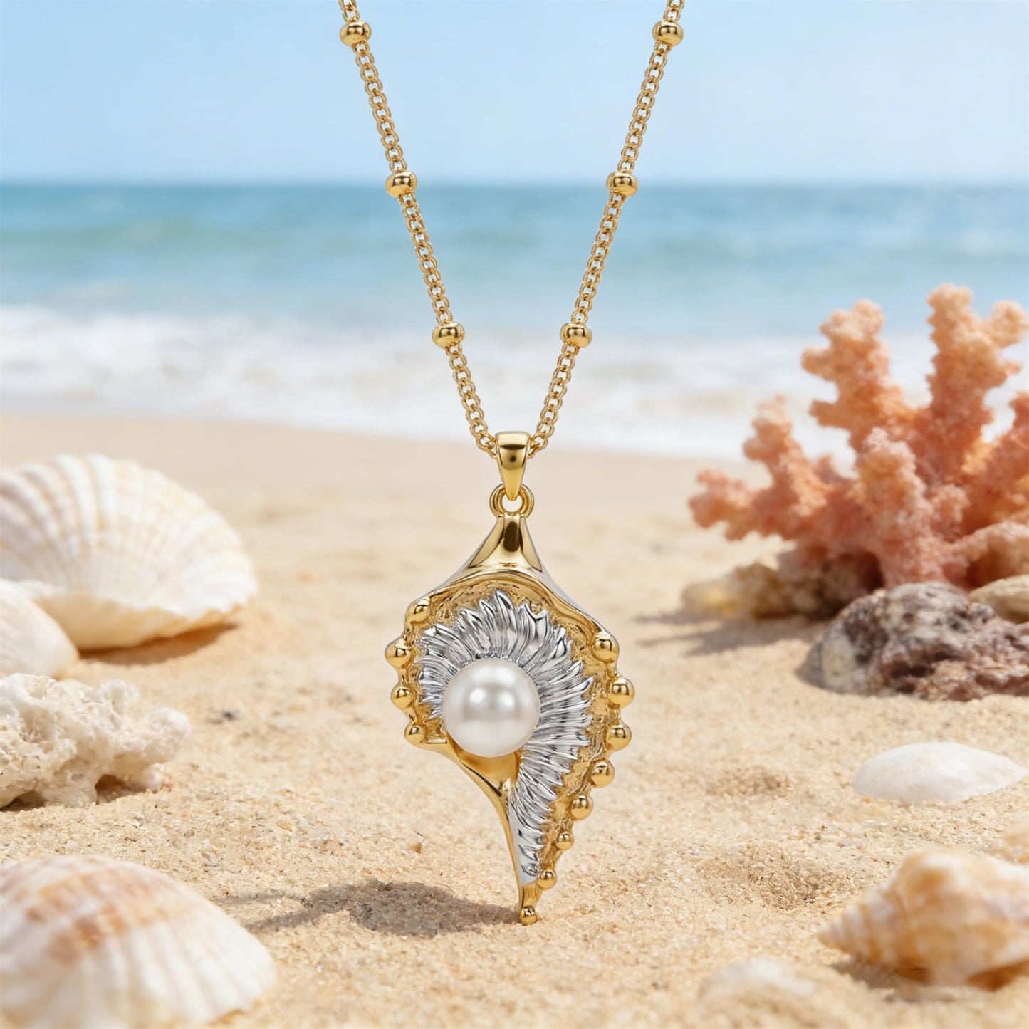 MEVECCO Dainty Gold Conch Shell Pendent Necklace for Women 18K Gold Plated Shell Pearl Necklace Boho Beach Handmade Ocean Jewelry for Holiday